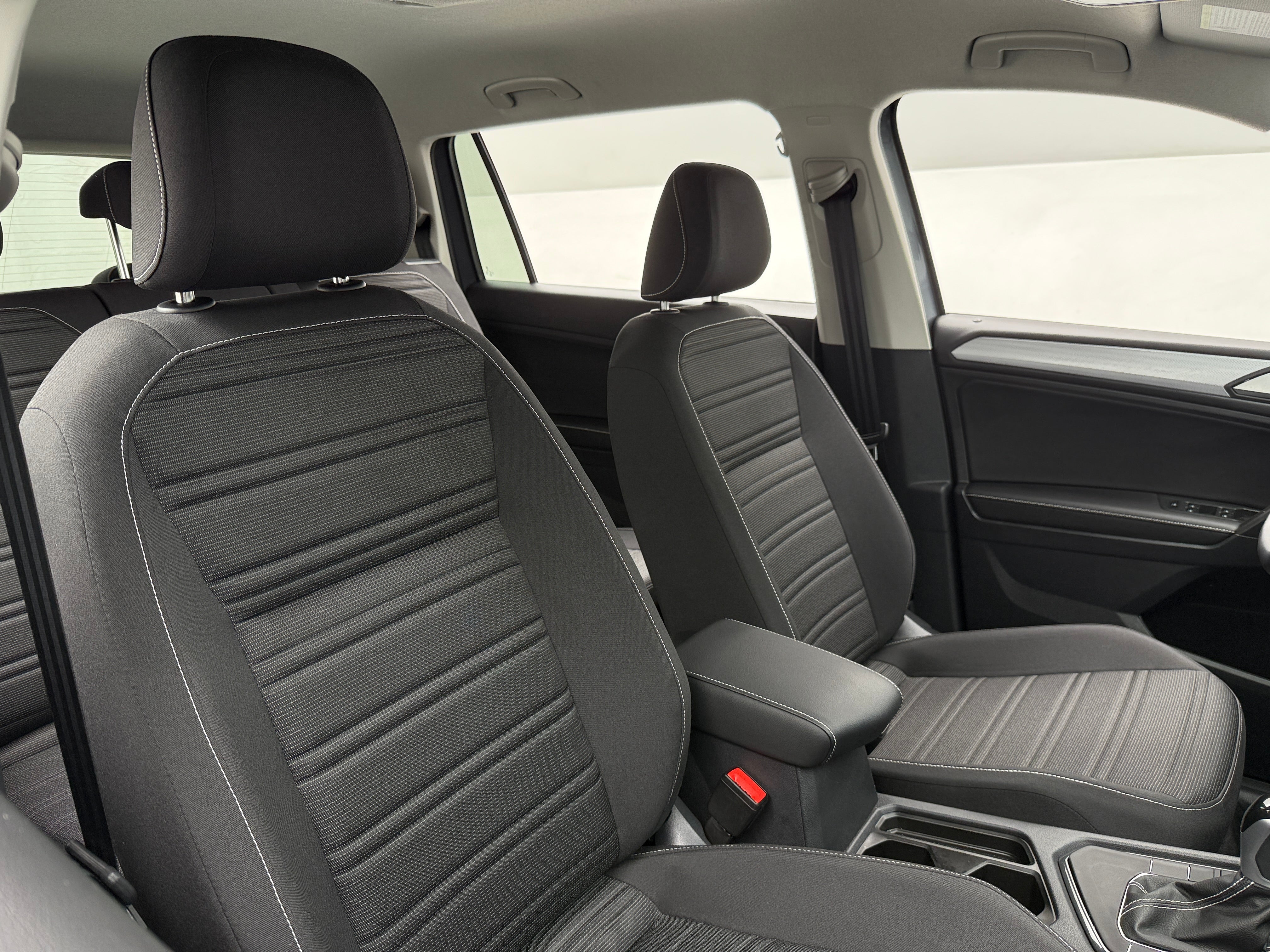 2024 Volkswagen Tiguan S 2