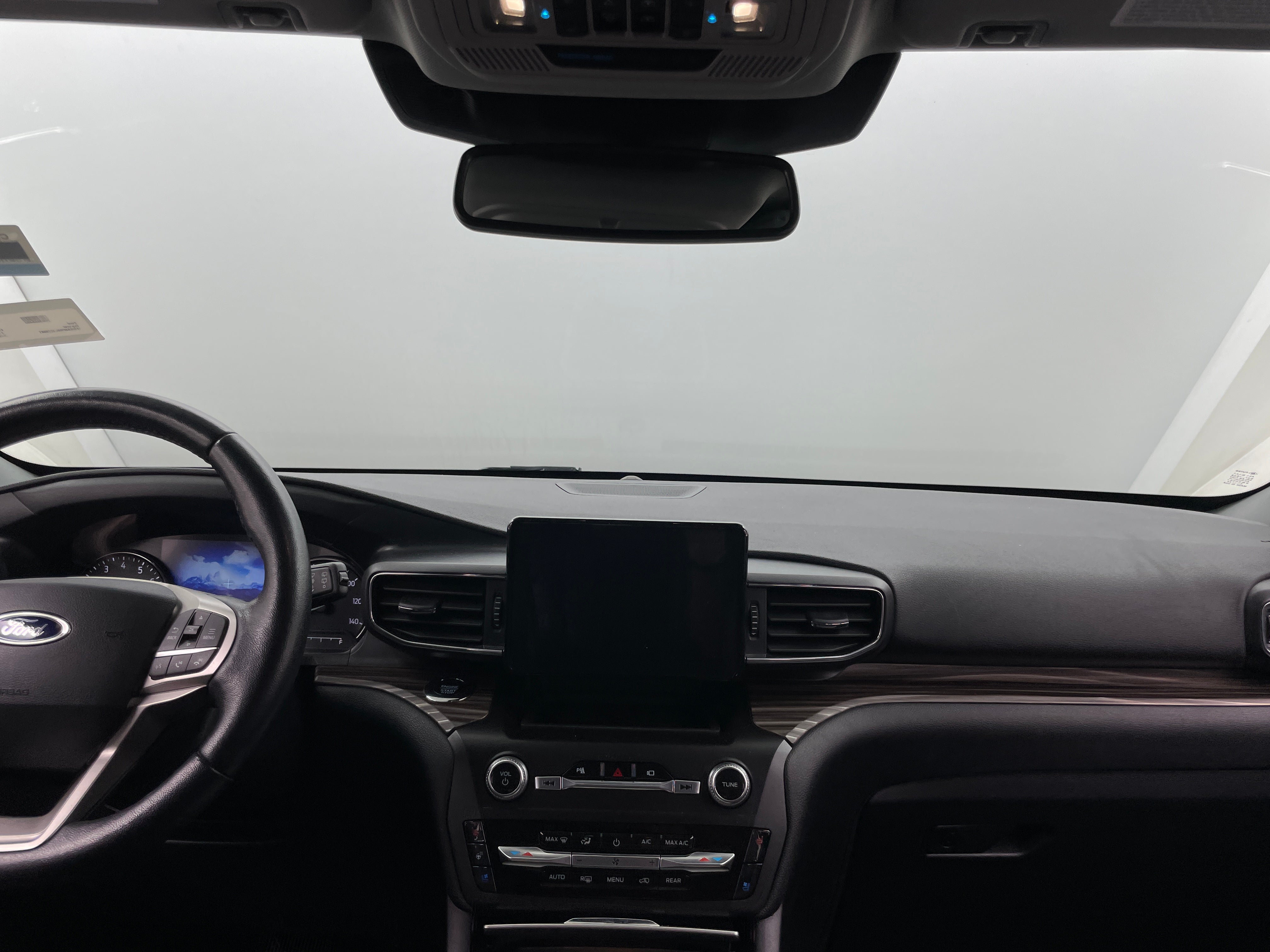 2020 Ford Explorer Limited 2