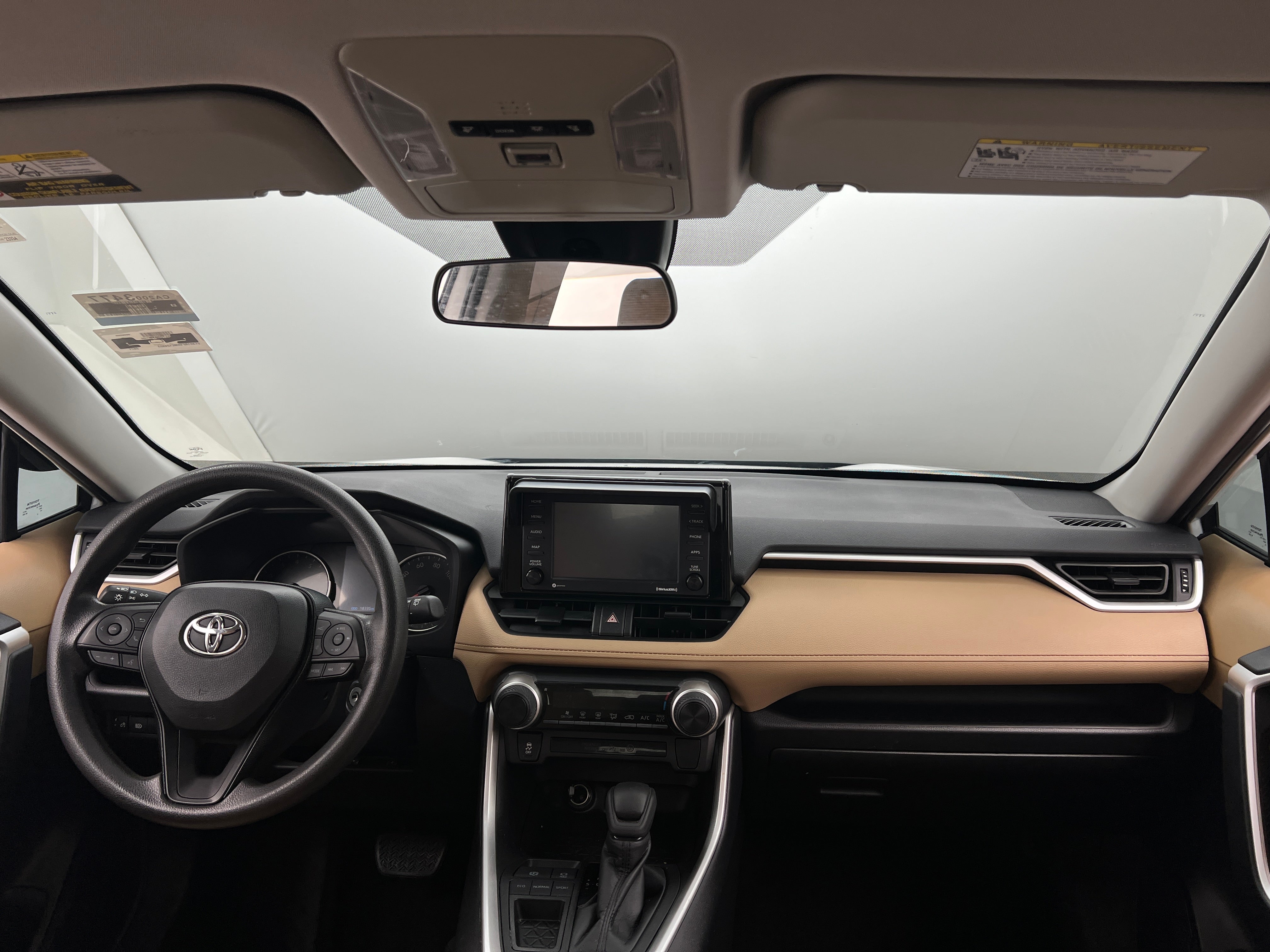 2021 Toyota RAV4 LE 3