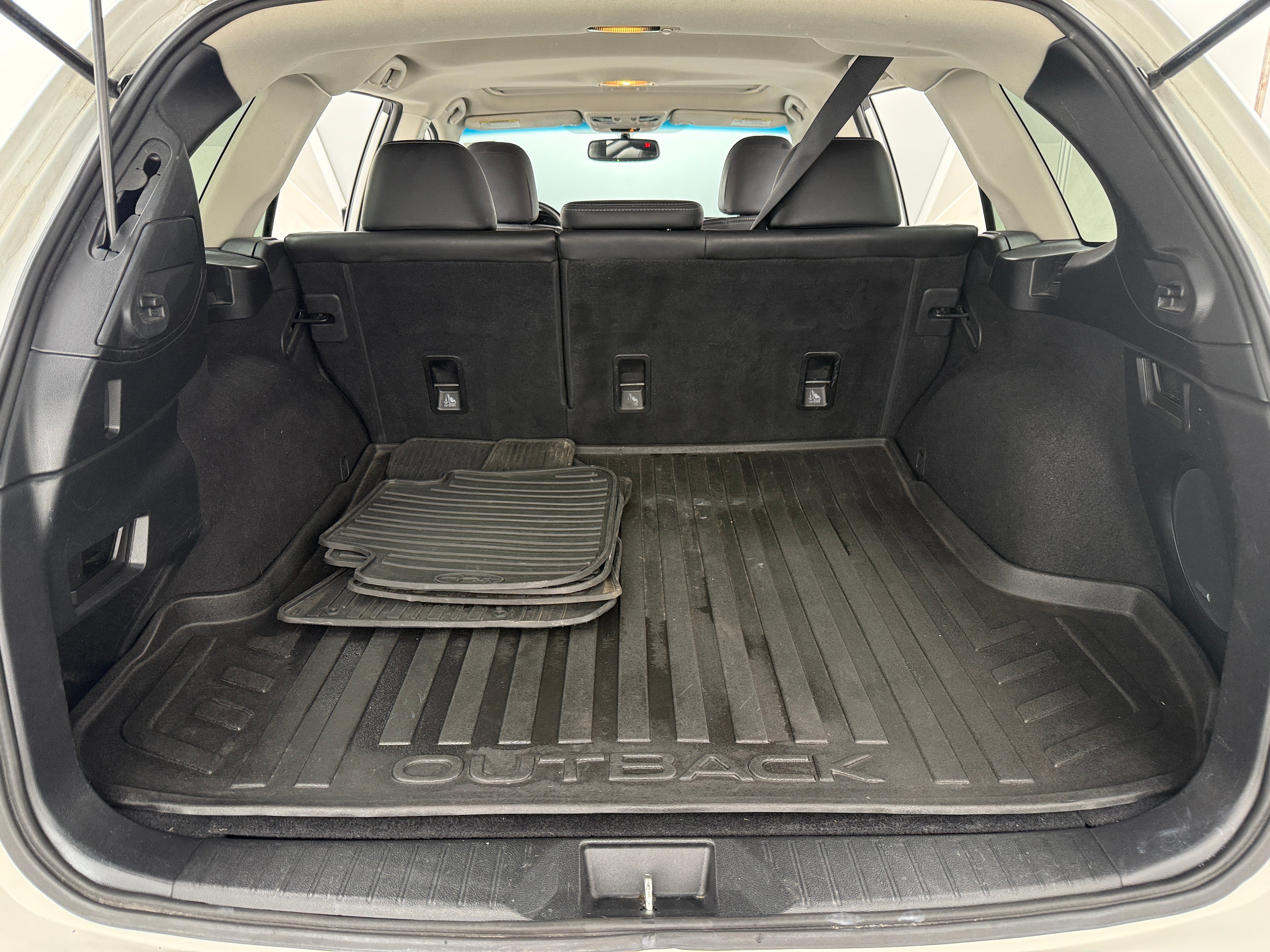 2017 Subaru Outback 2.5i Limited 6