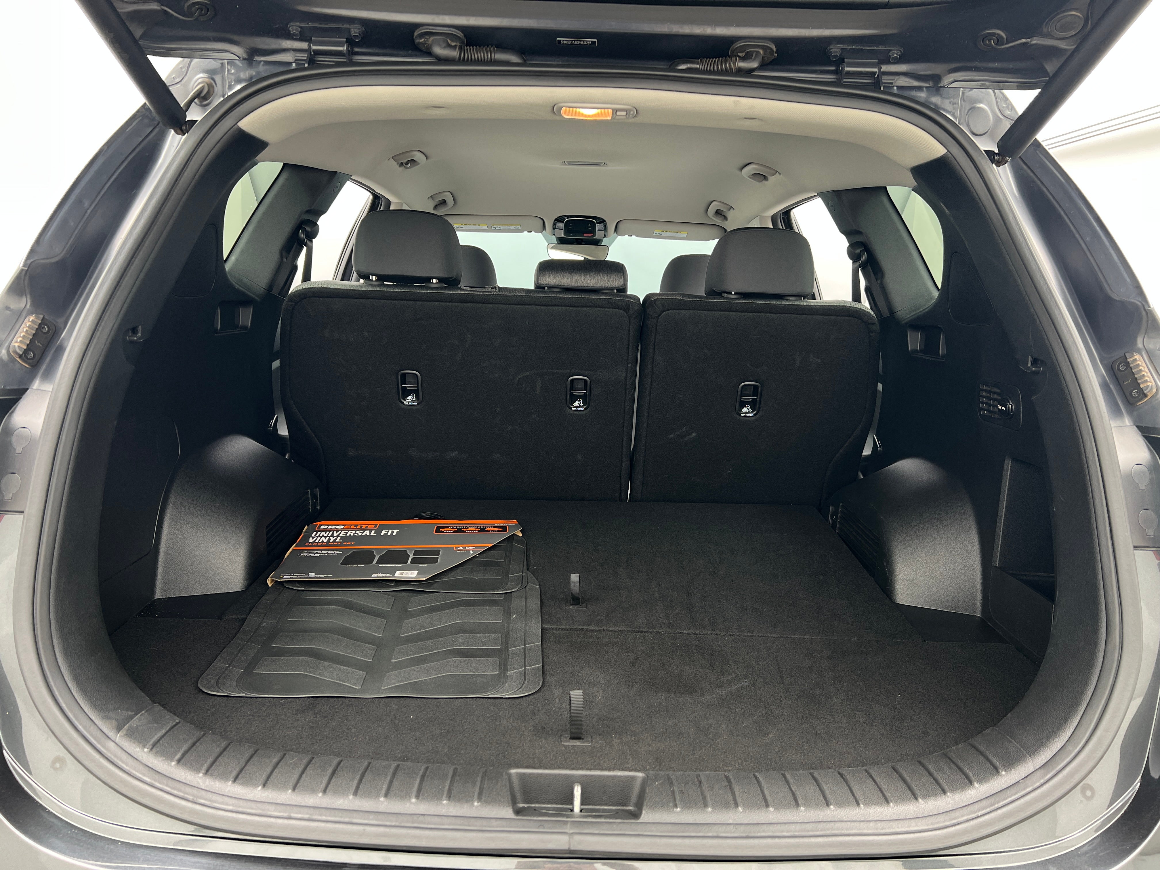 2023 Hyundai Santa Fe SEL 7