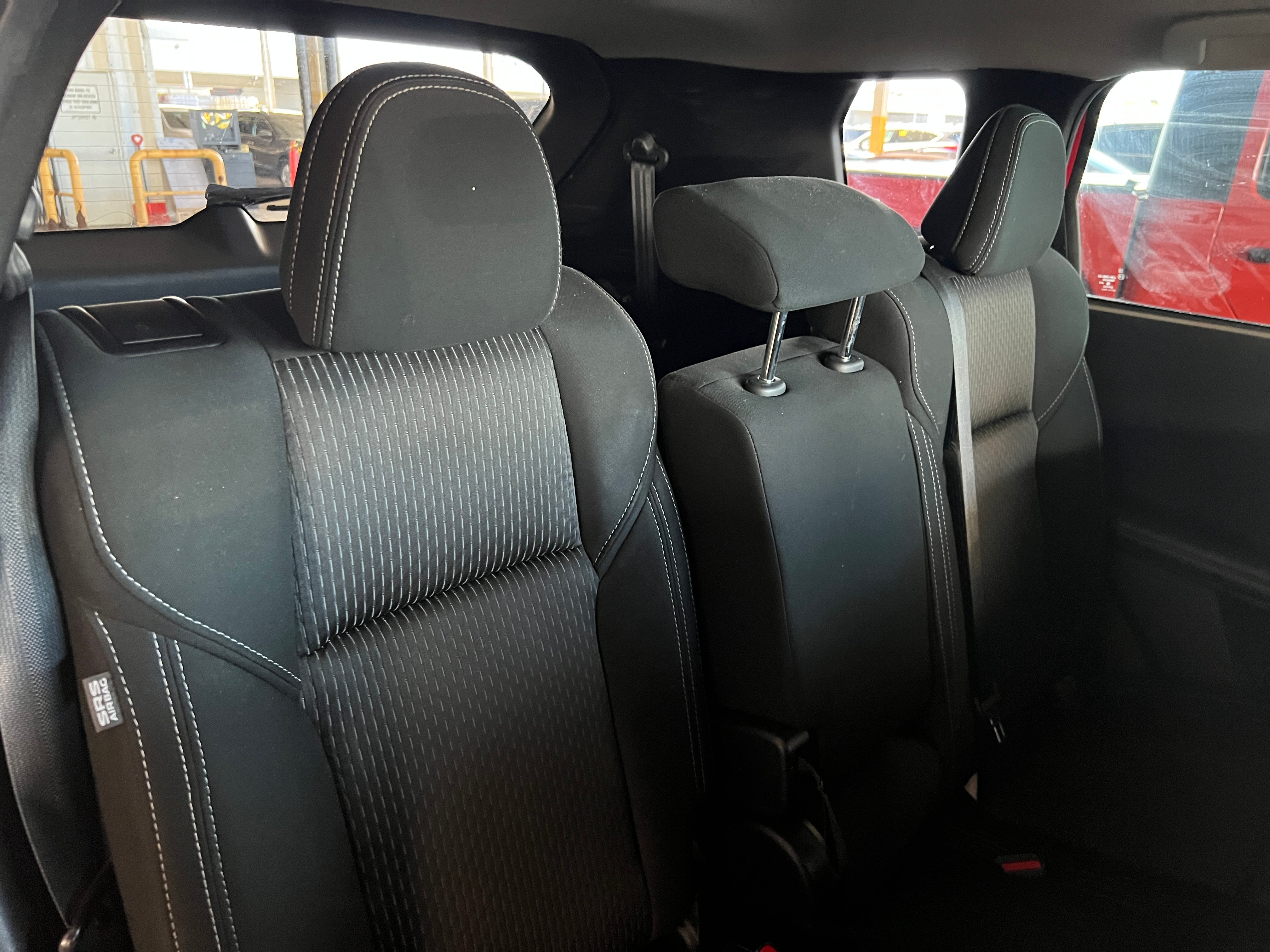 2022 Mitsubishi Outlander ES 6
