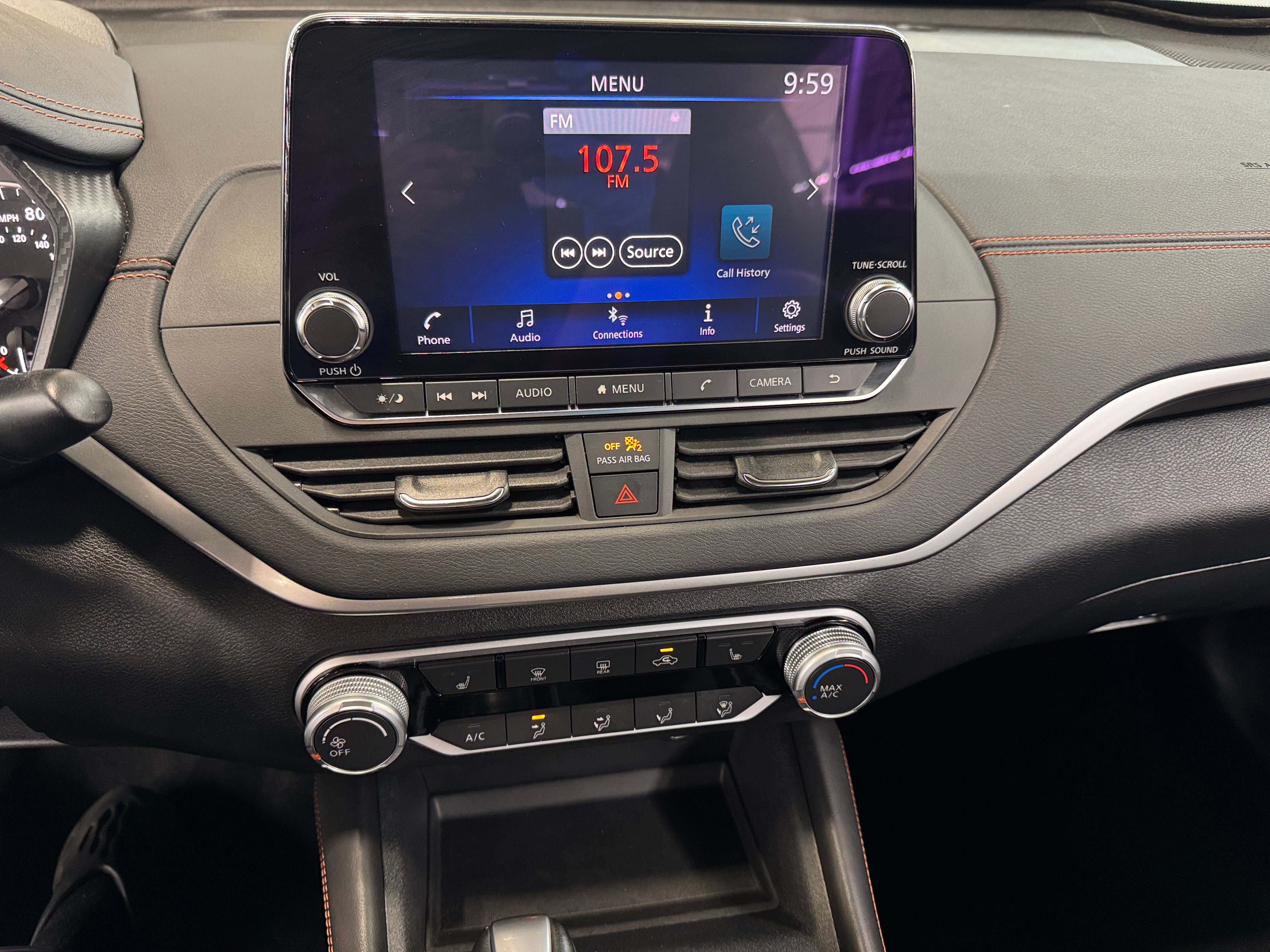 2019 Nissan Altima SR 4