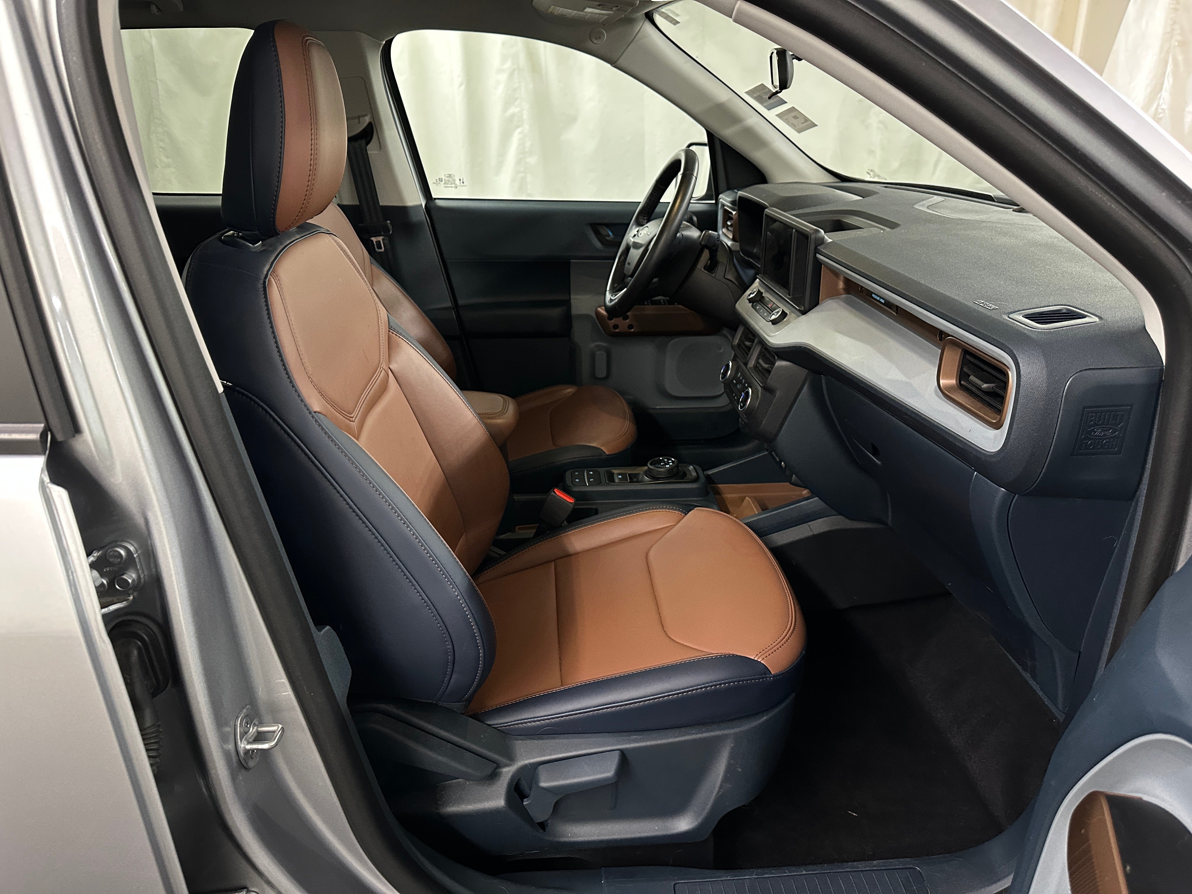 2022 Ford Maverick Lariat 2