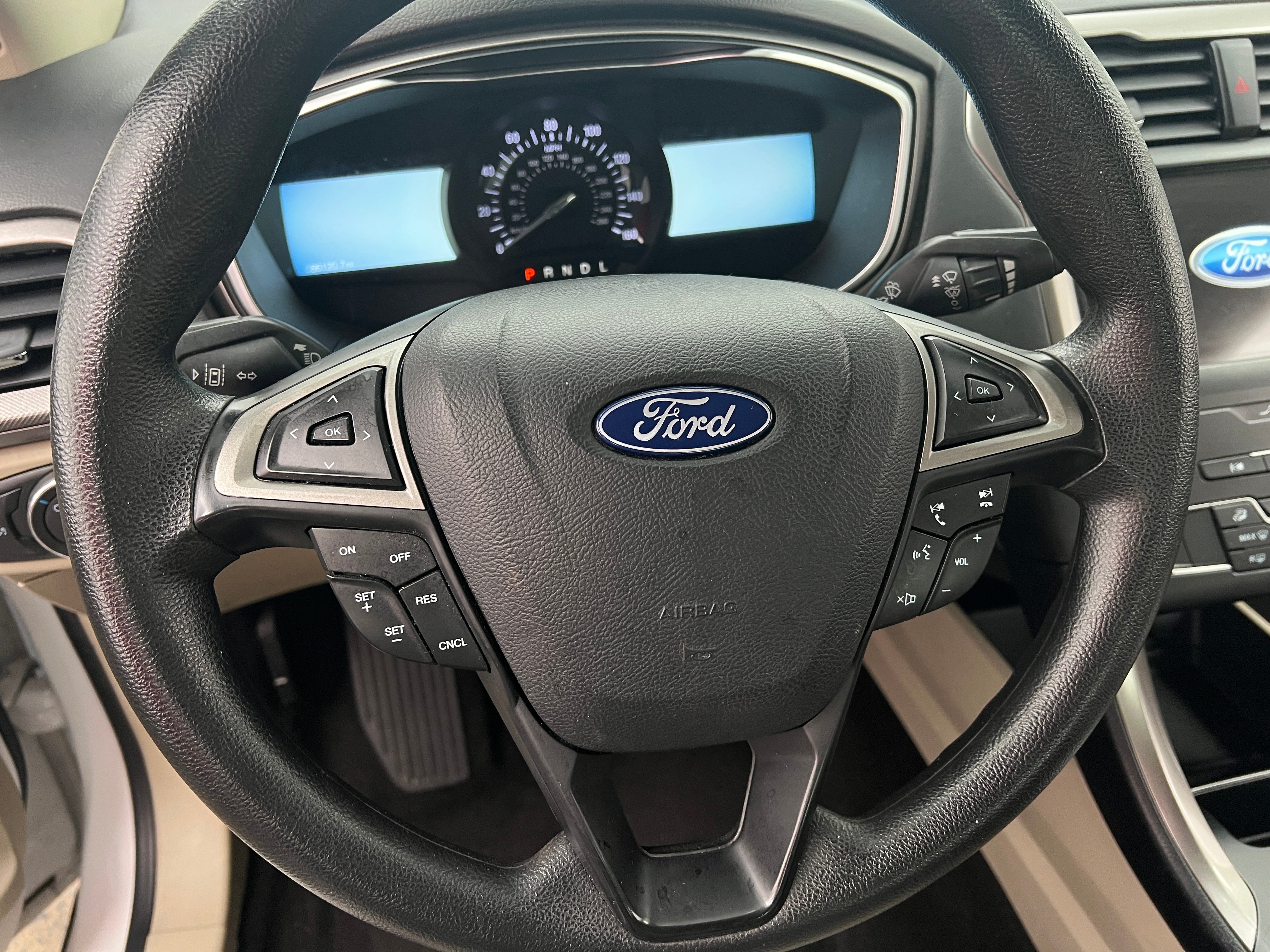 2019 Ford Fusion SE 5