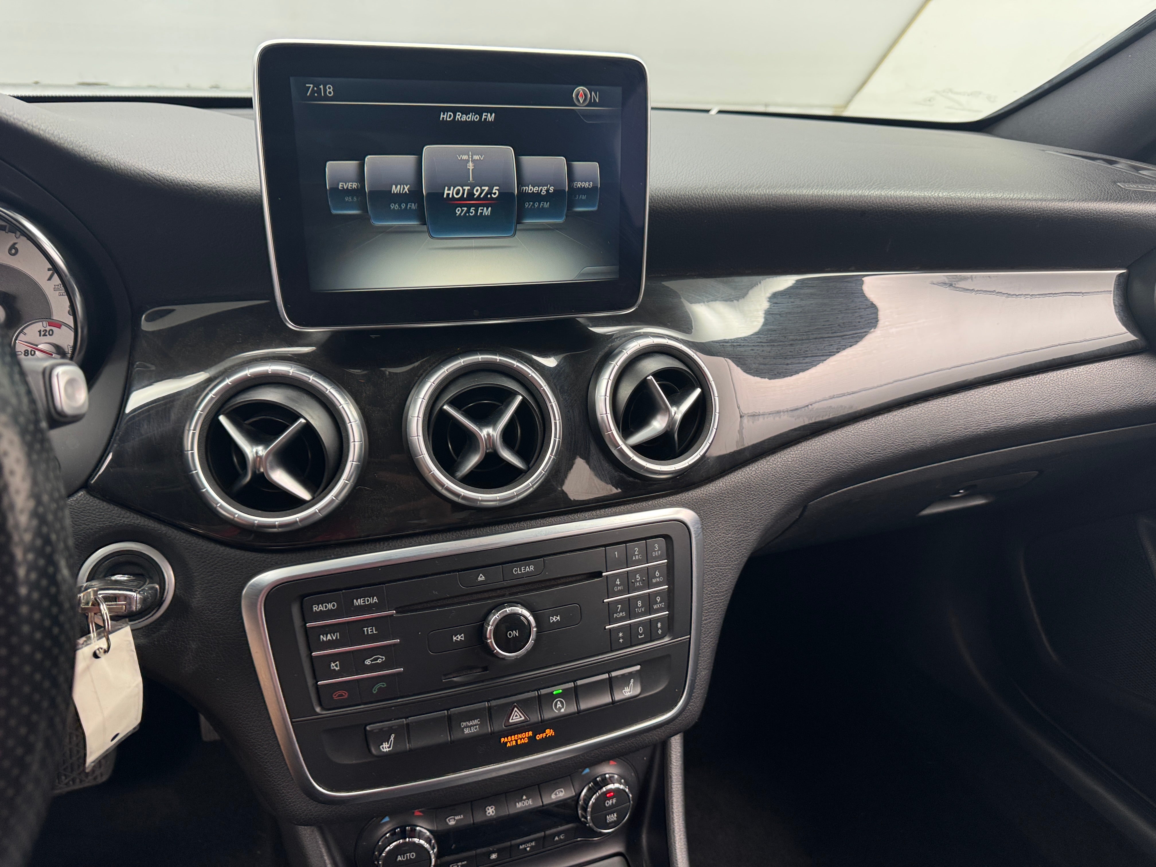 2016 Mercedes-Benz CLA 250 3