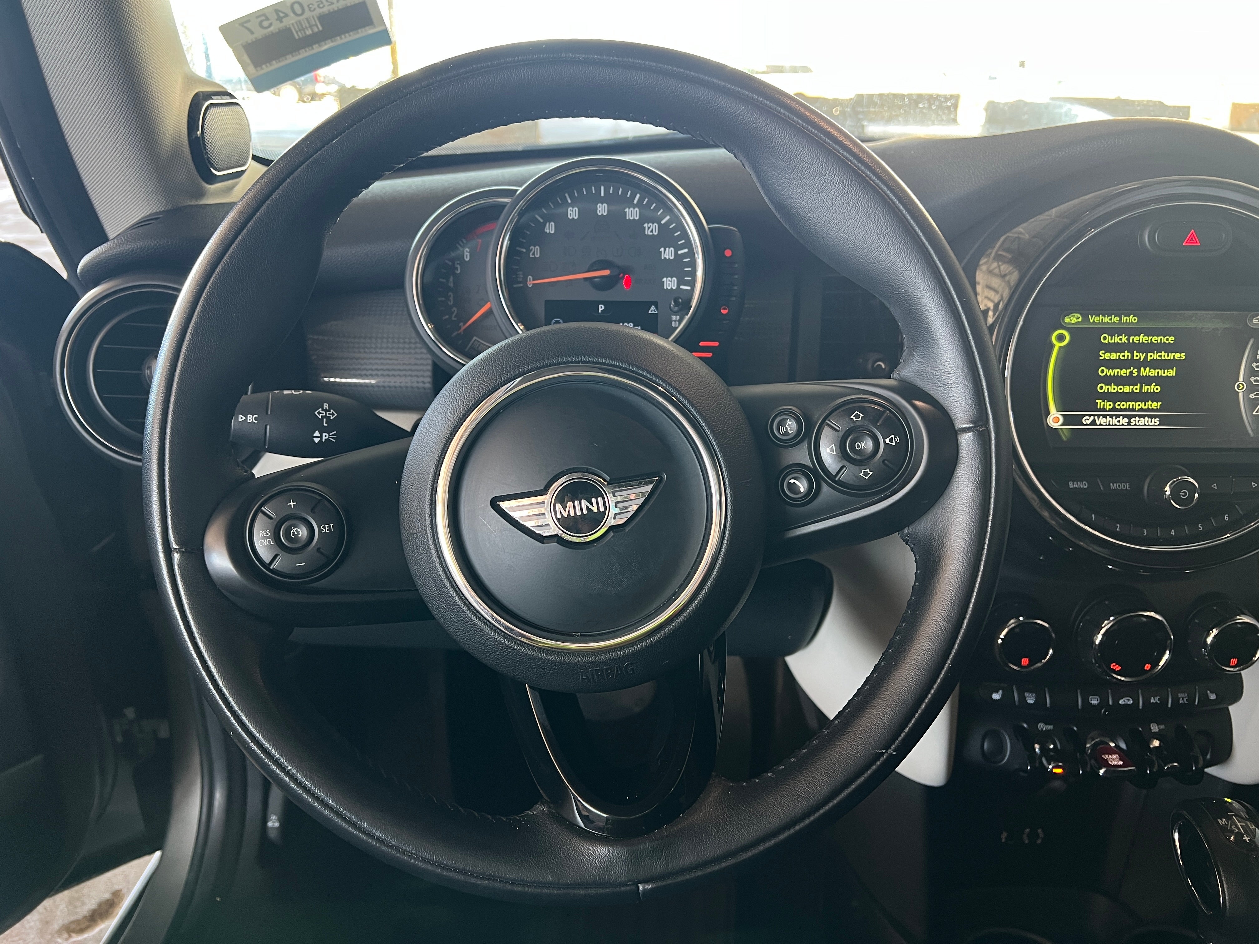 2017 MINI Cooper Hardtop 2 Door 4