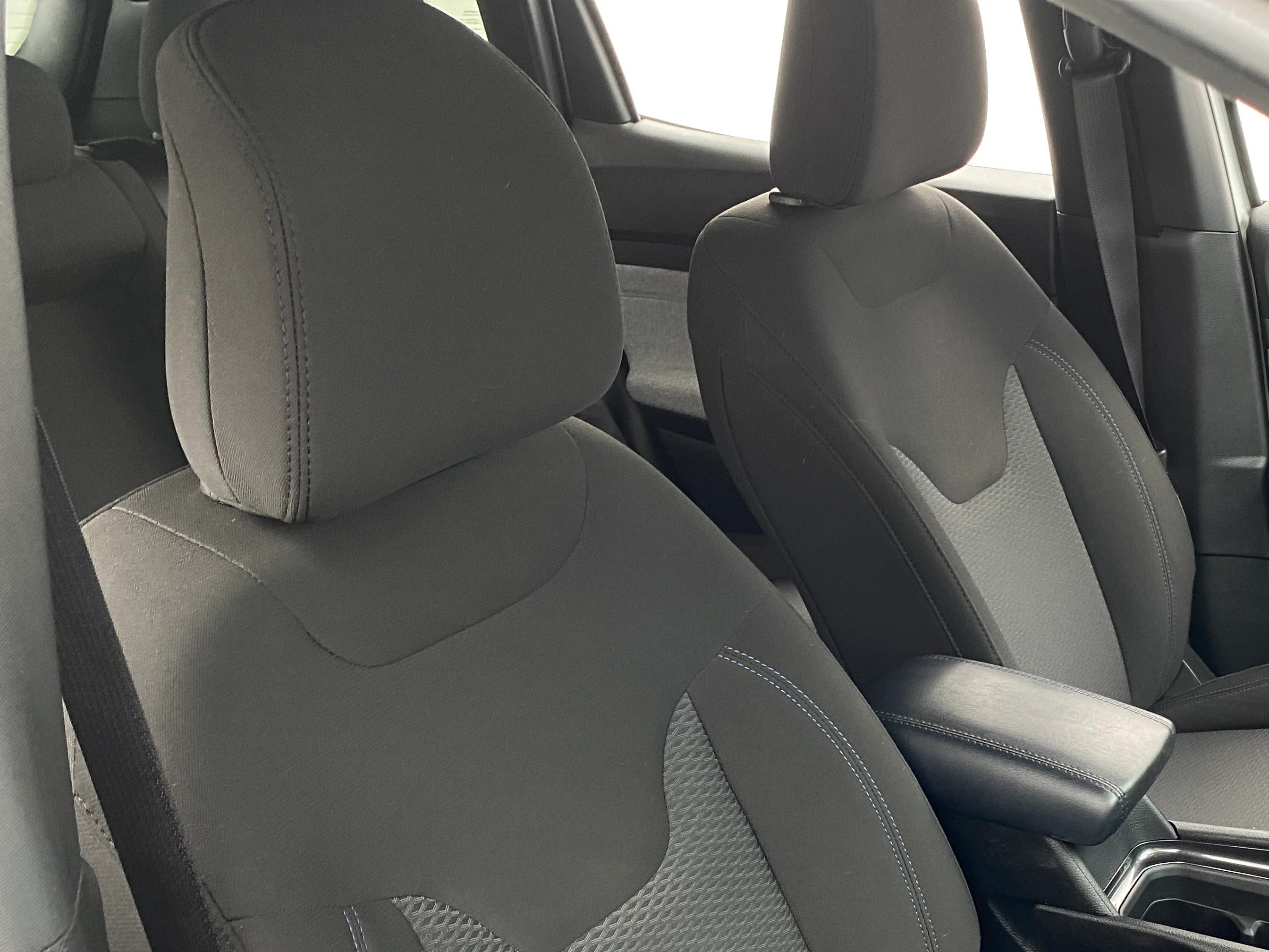 2024 Jeep Compass Sport 2