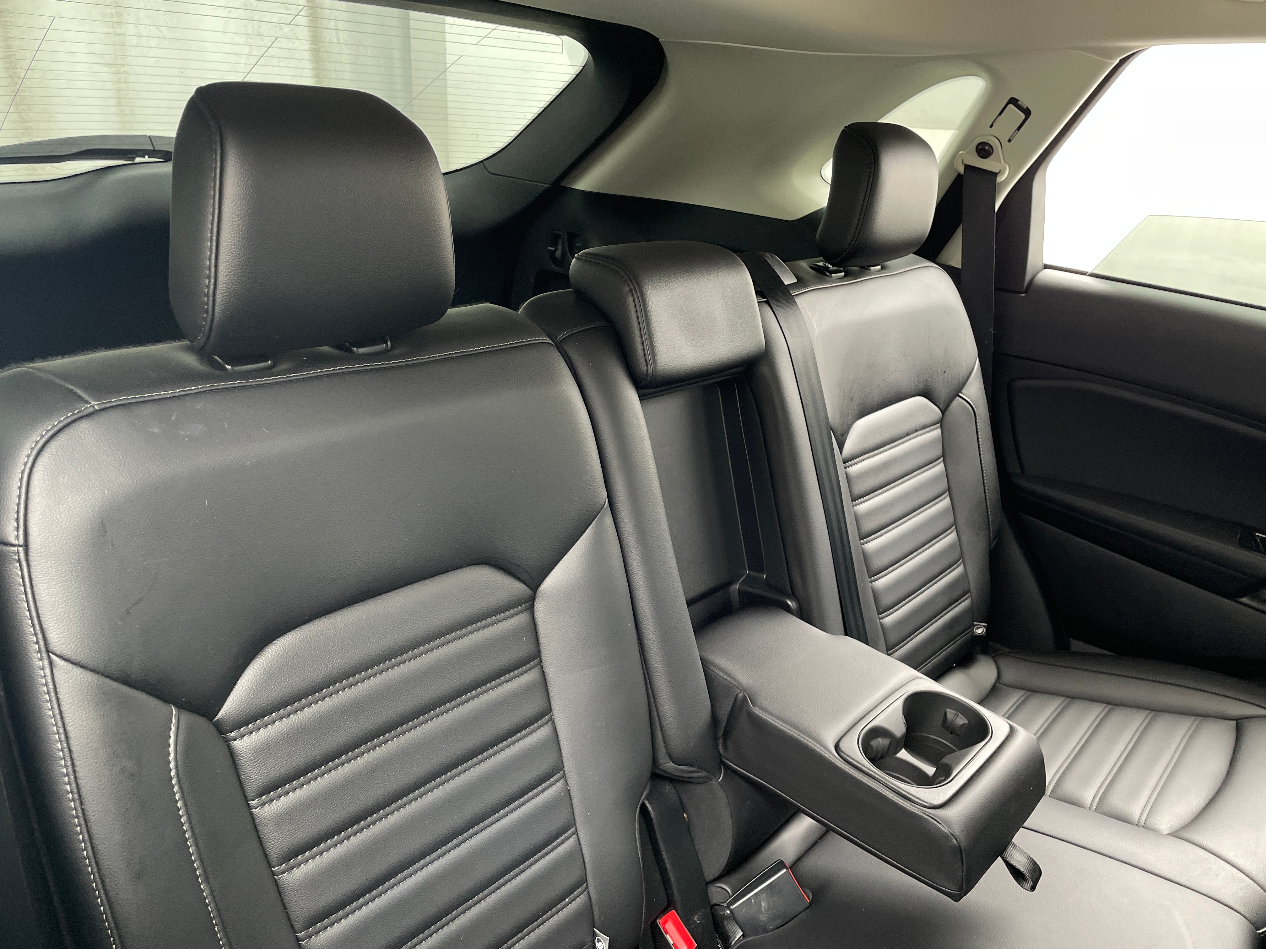 2019 Ford Edge SEL 5