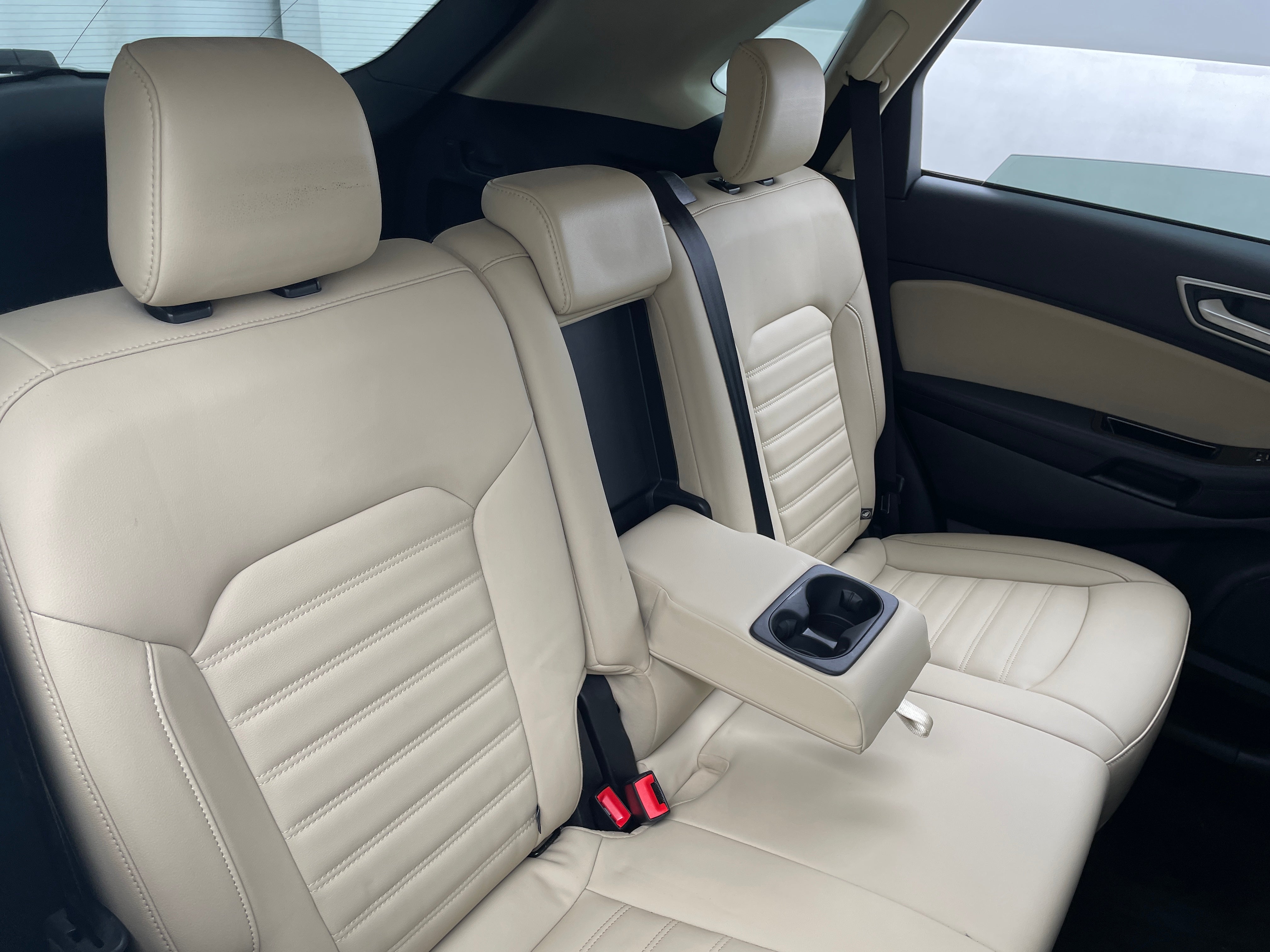 2020 Ford Edge SEL 5