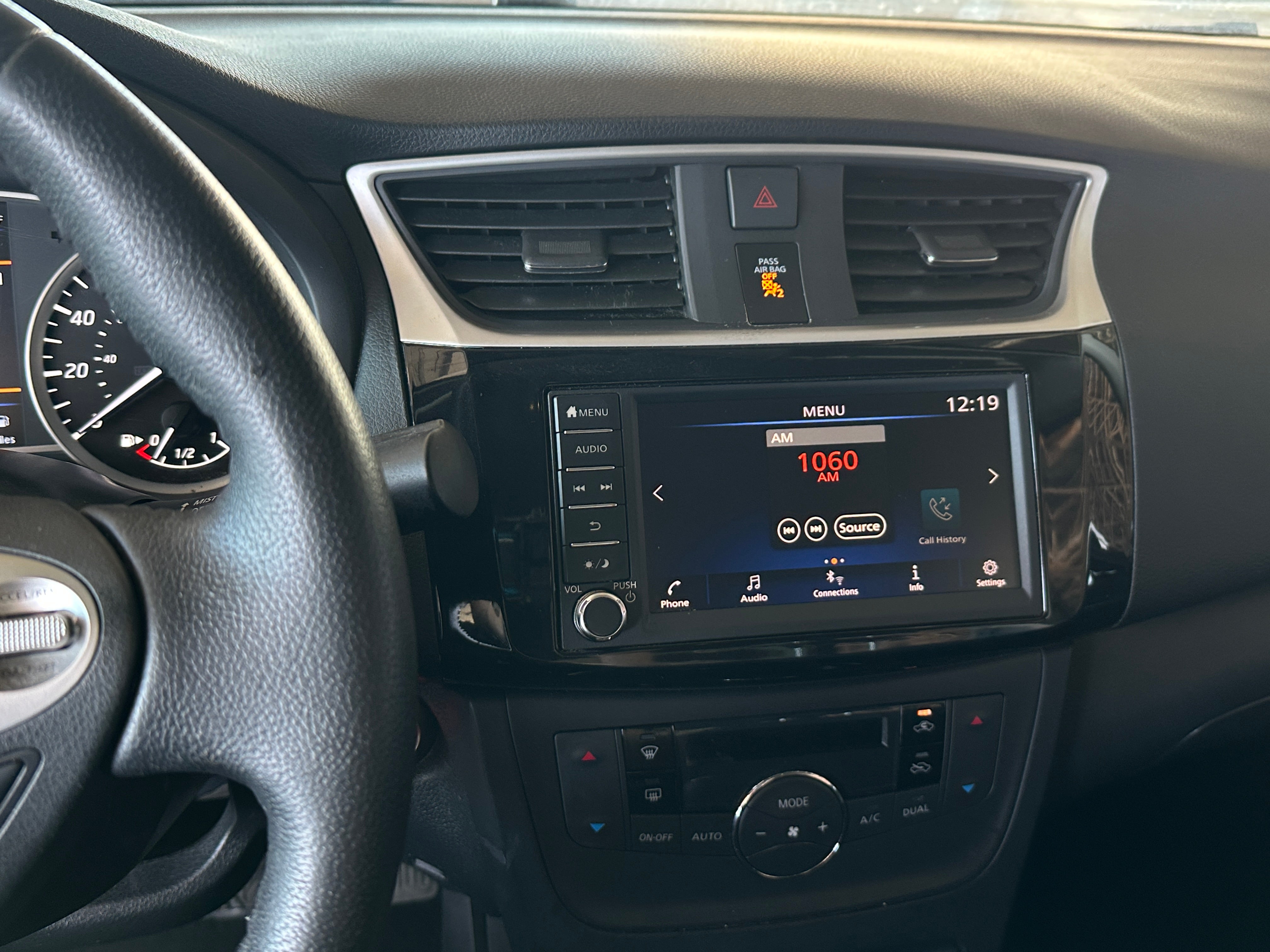 2019 Nissan Sentra SV 4