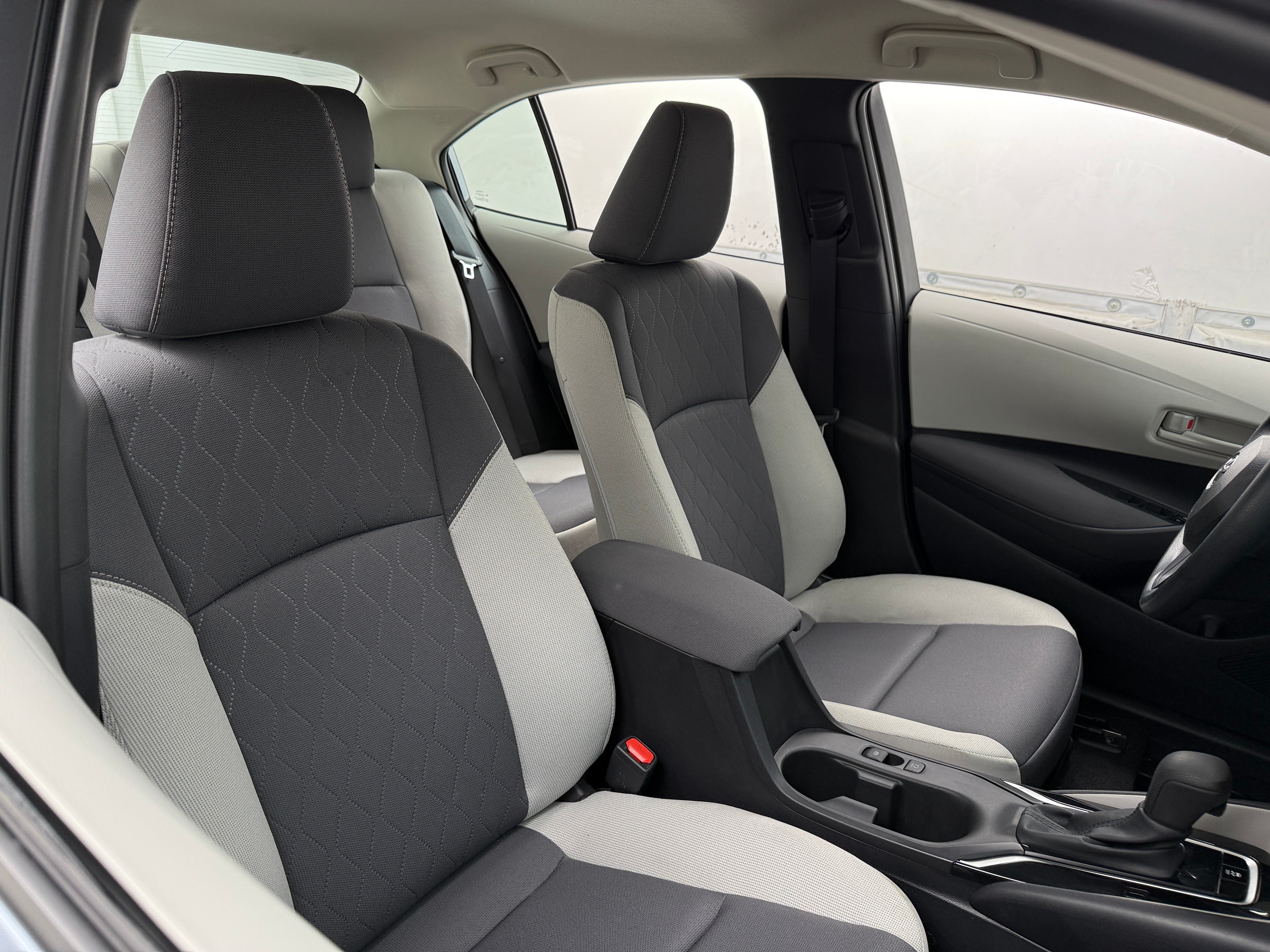 2024 Toyota Corolla LE 2