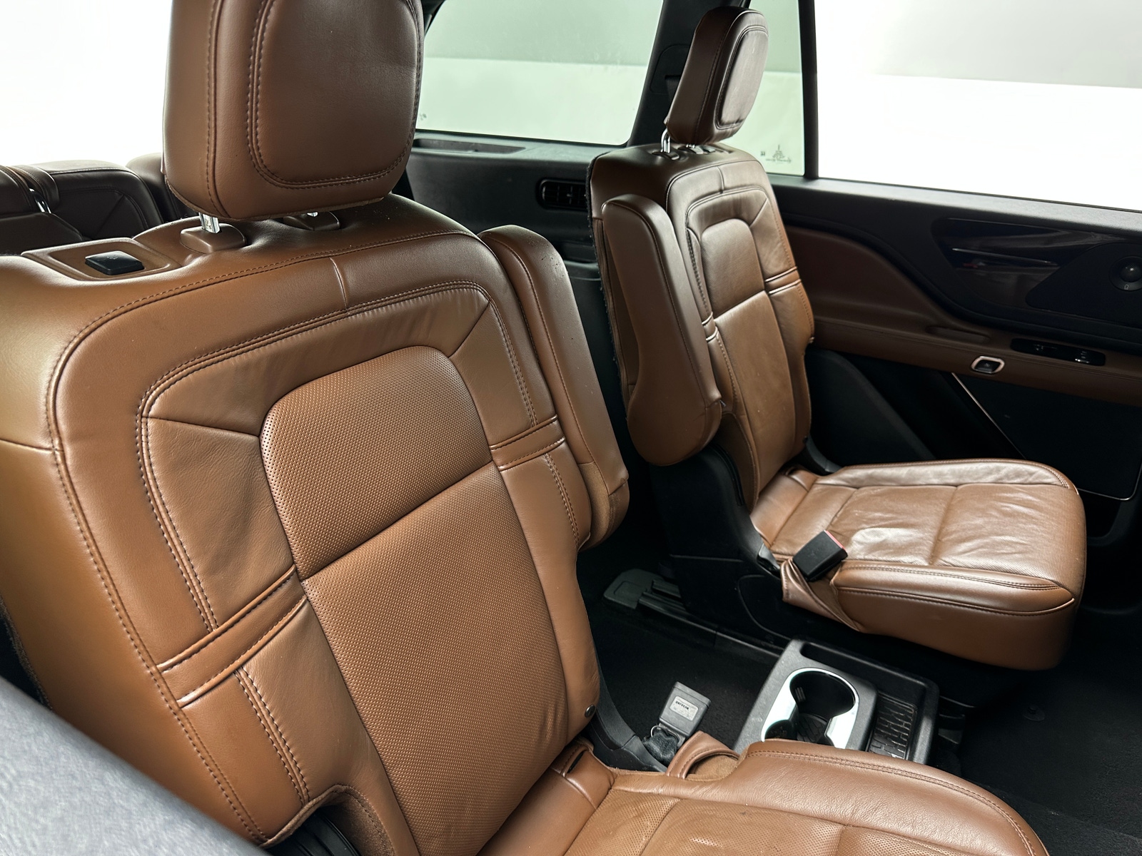 Thumbnail: 2021 Lincoln Aviator - 5