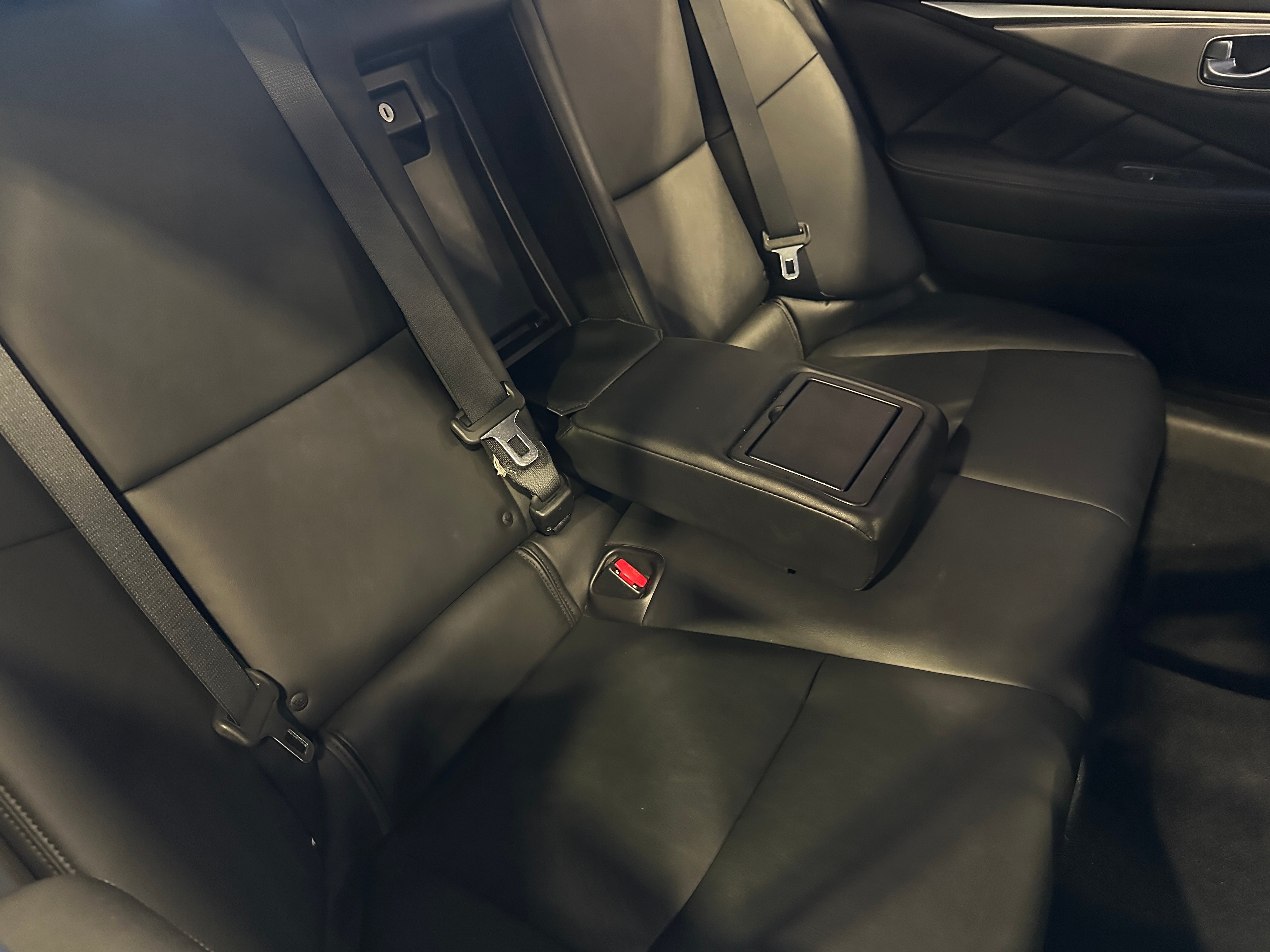 2016 INFINITI Q50 Premium 5