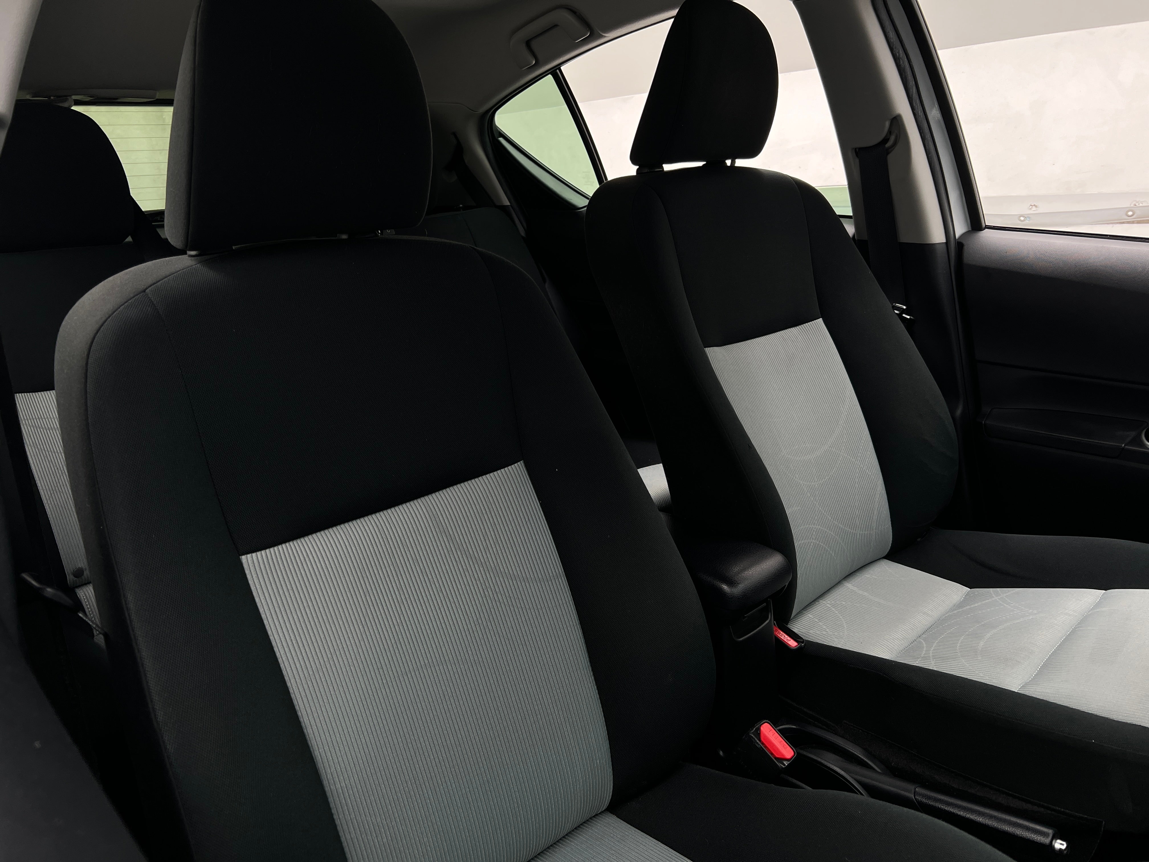 2015 Toyota Prius c Three 2
