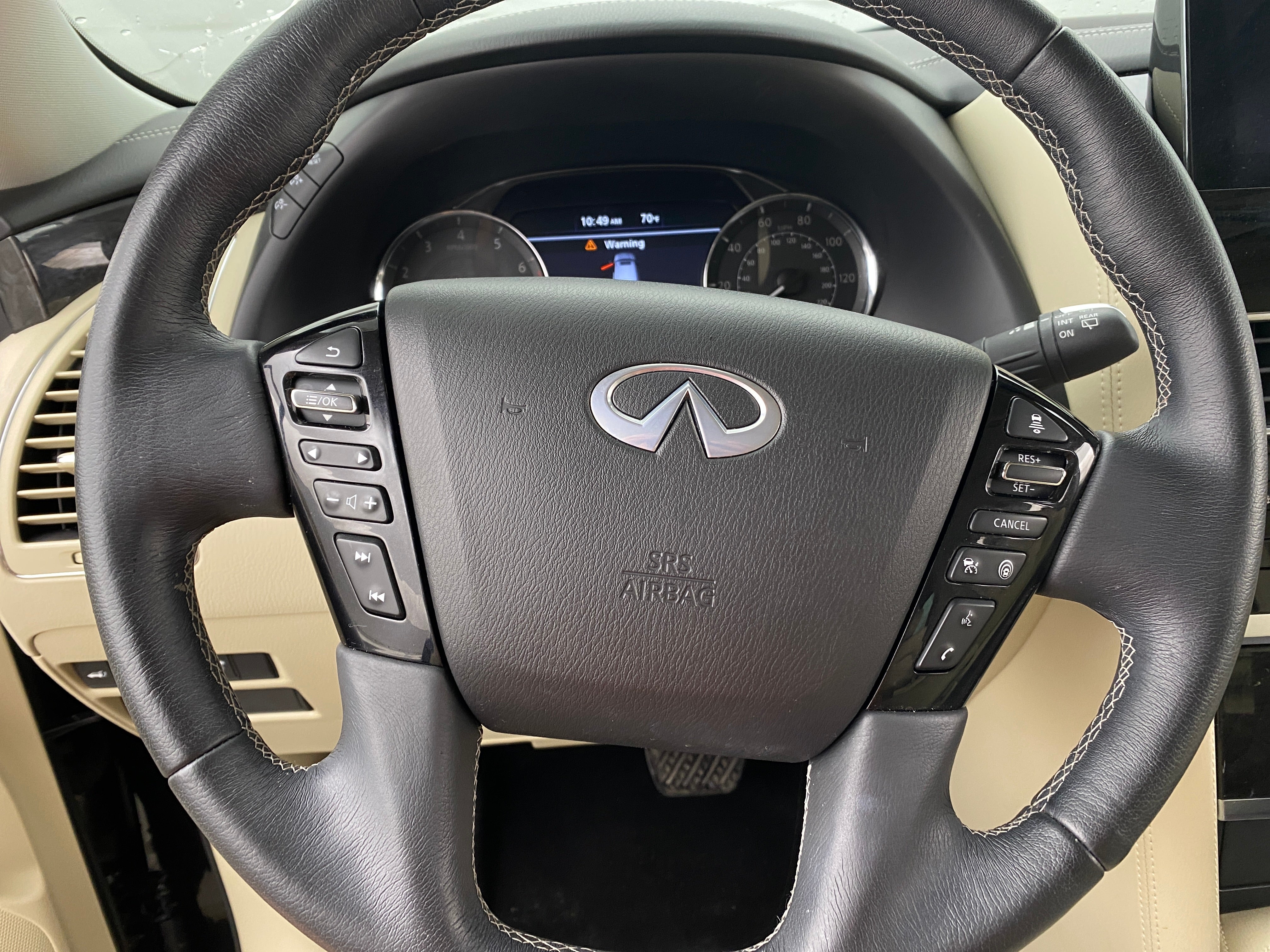 2023 INFINITI QX80 Luxe 4