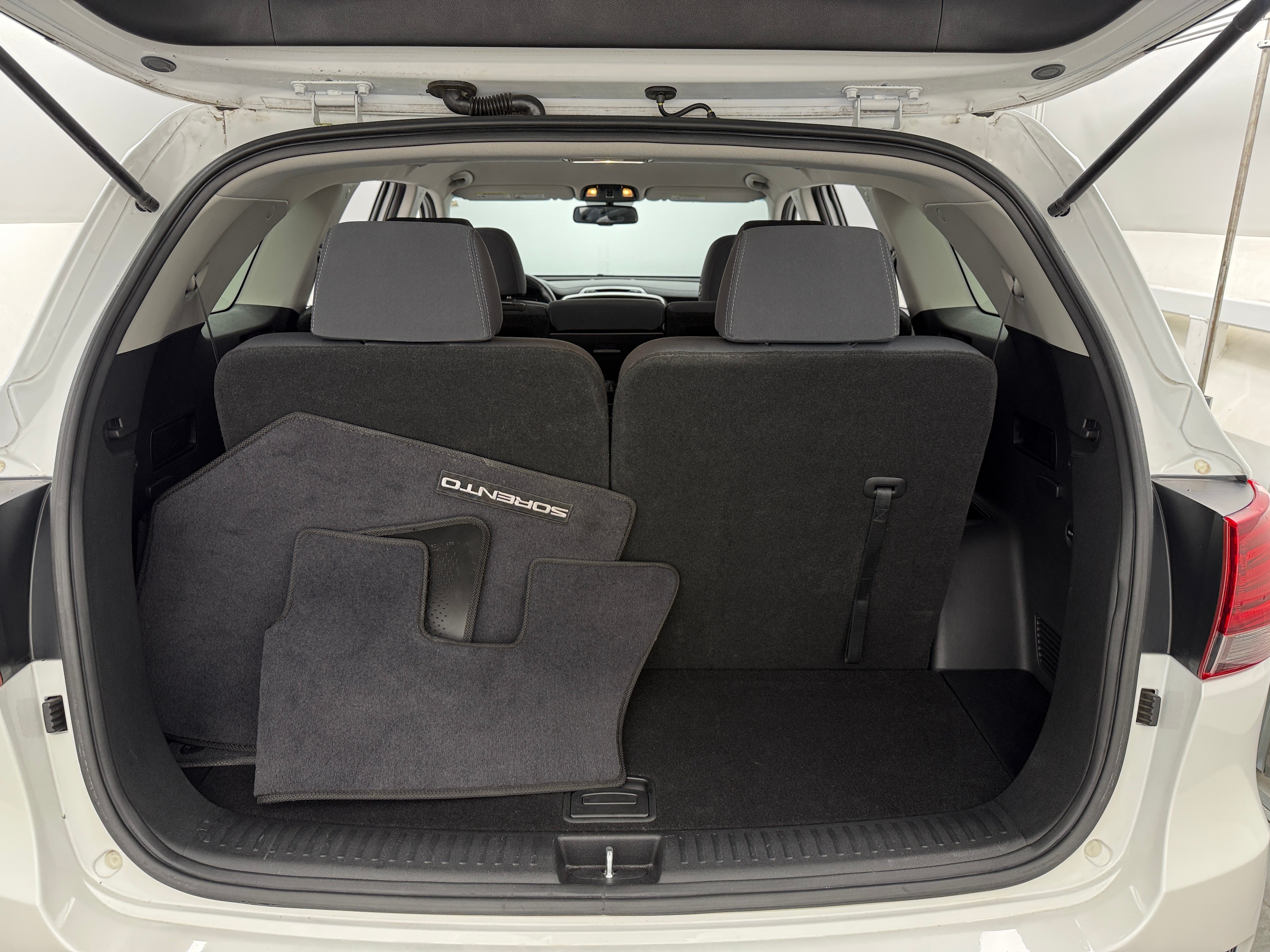 2019 Kia Sorento LX 6