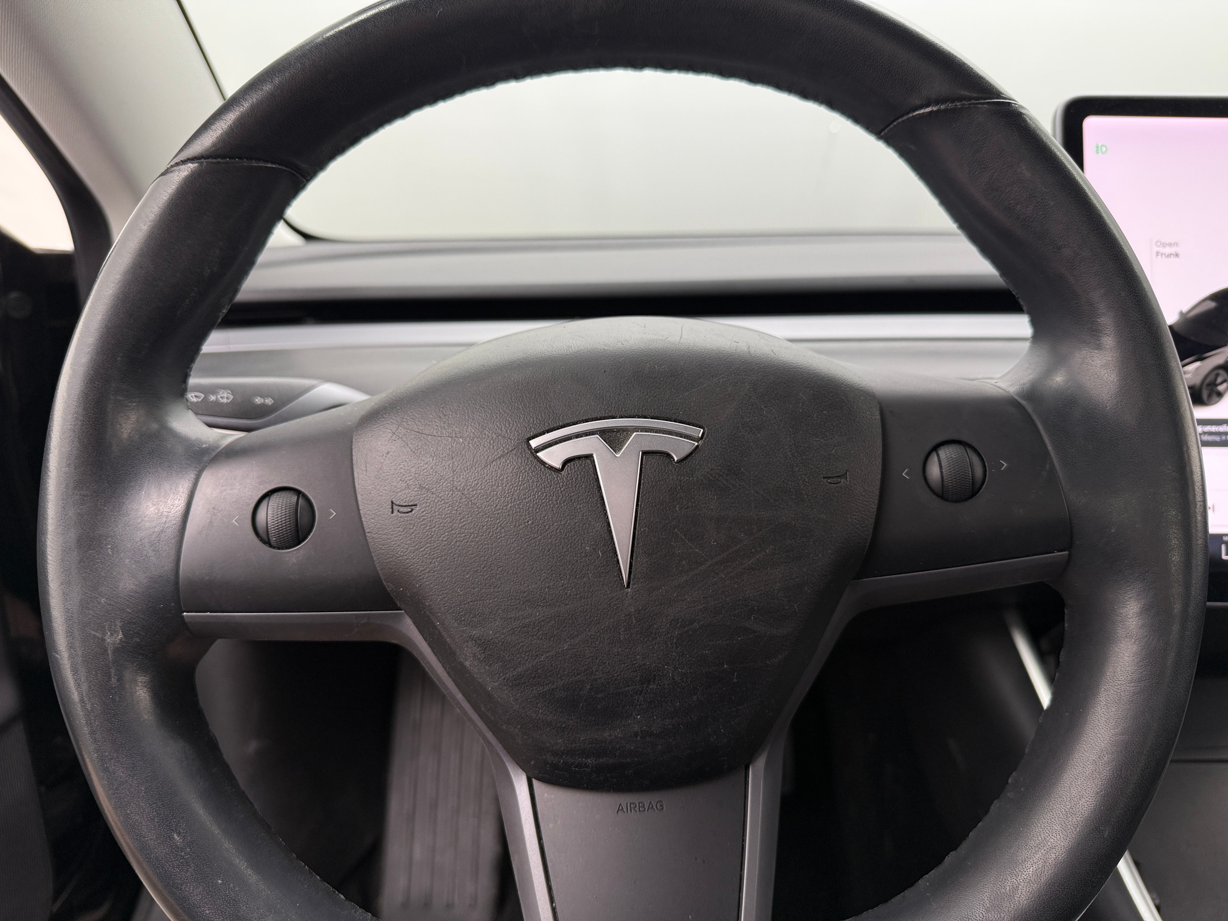 2018 Tesla Model 3 Mid Range 4