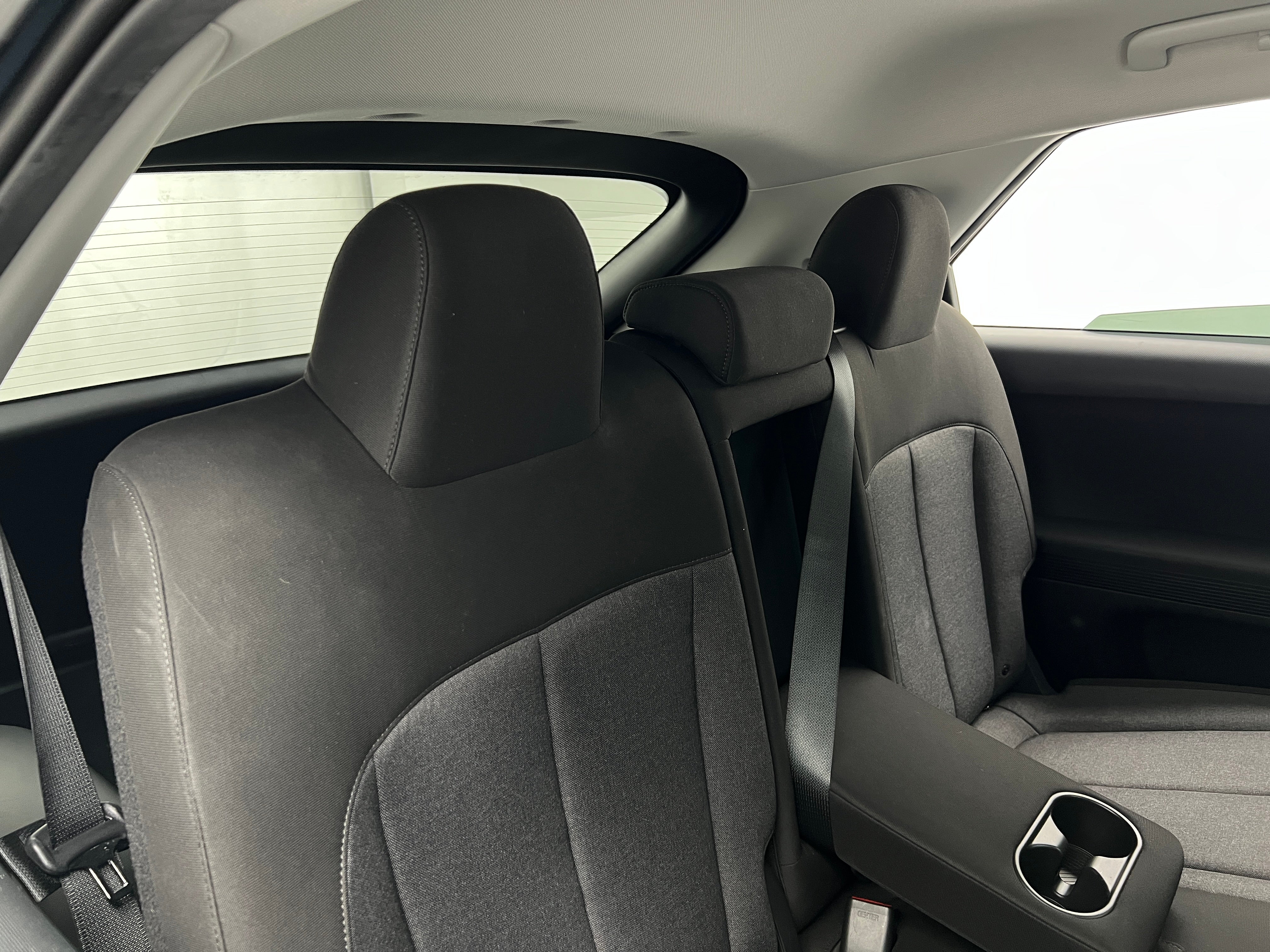 2022 Hyundai Ioniq 5 SE 6