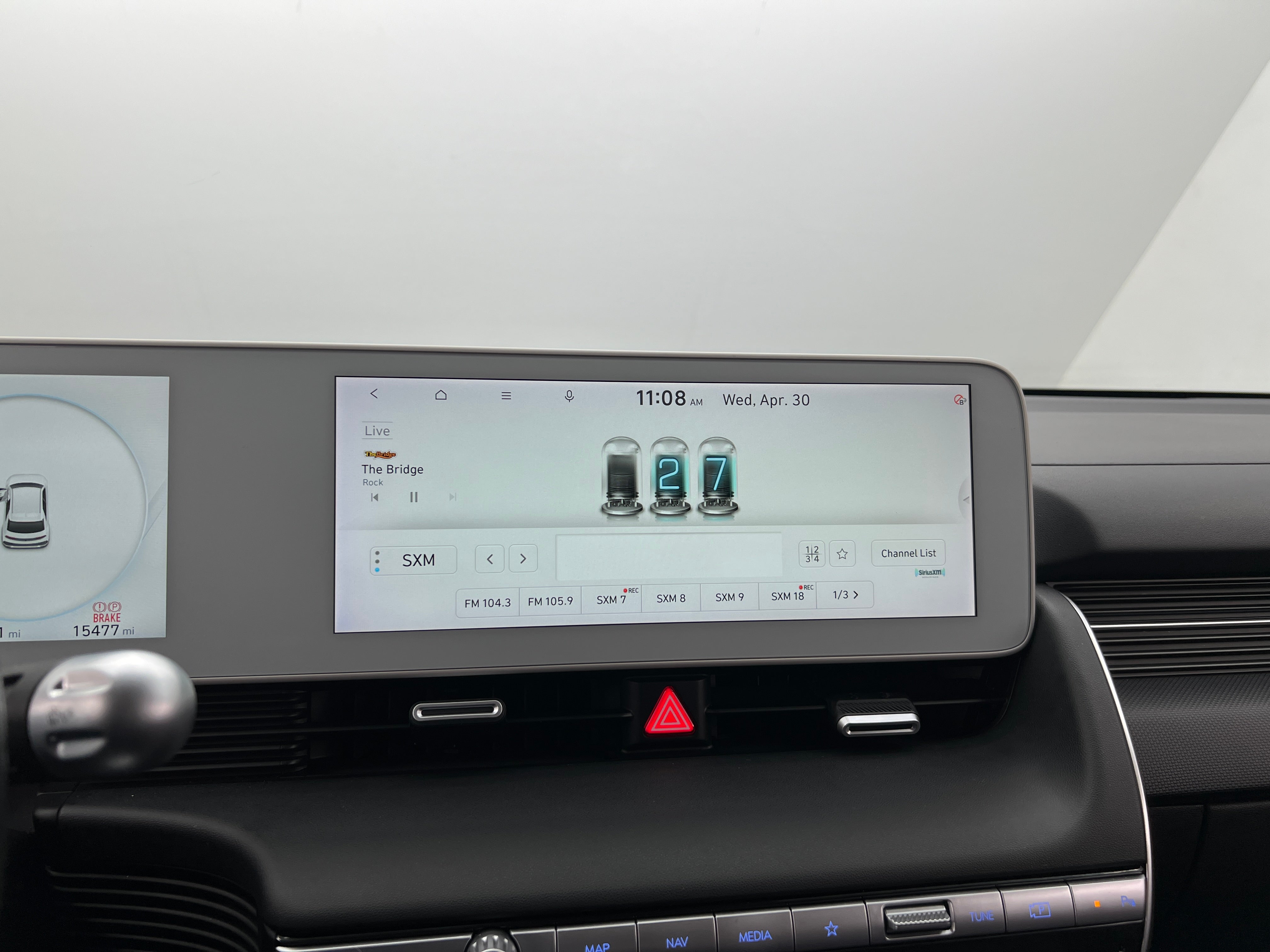 2022 Hyundai Ioniq 5 SE 4