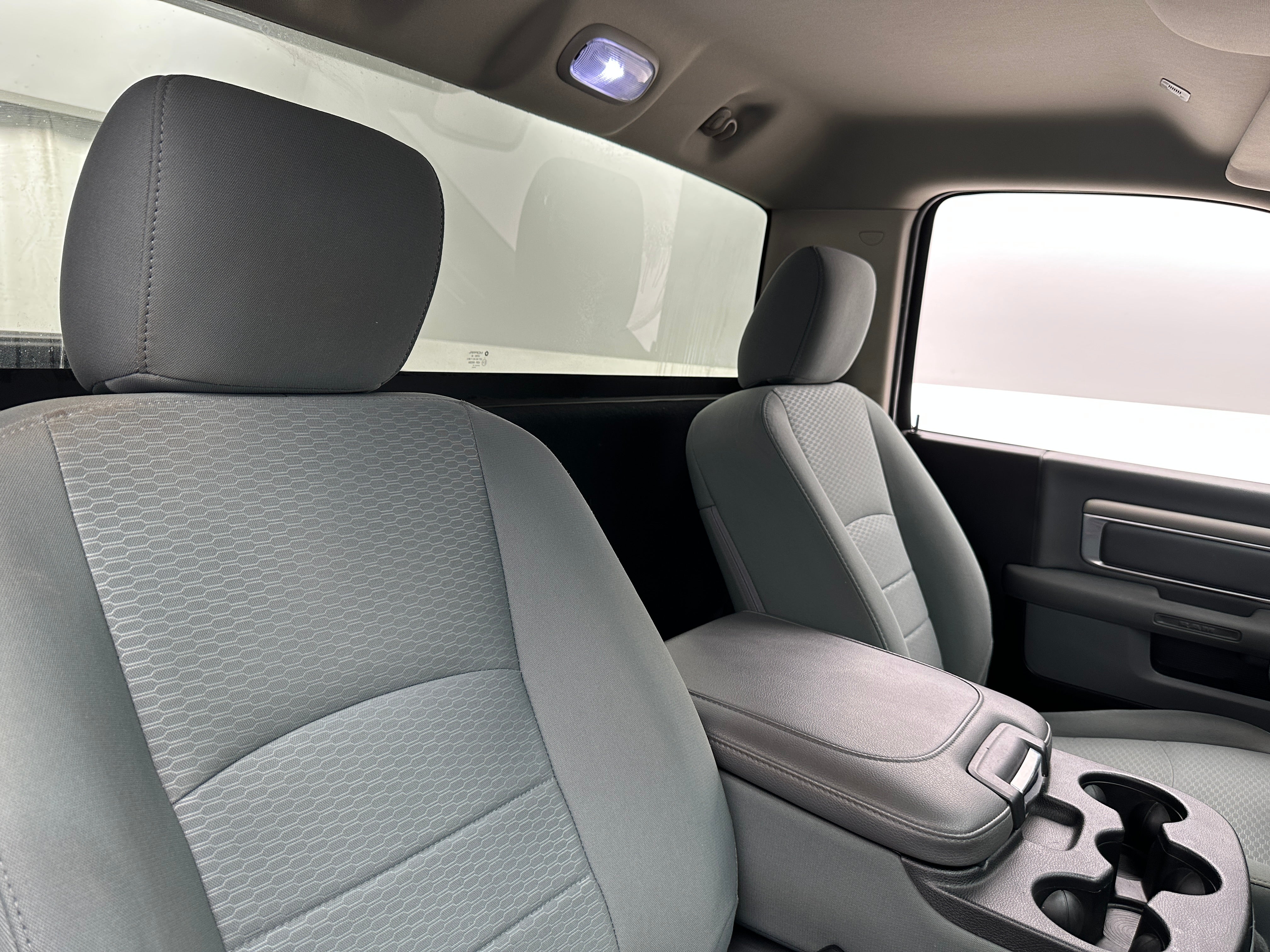 2019 RAM 1500 Classic Express 2