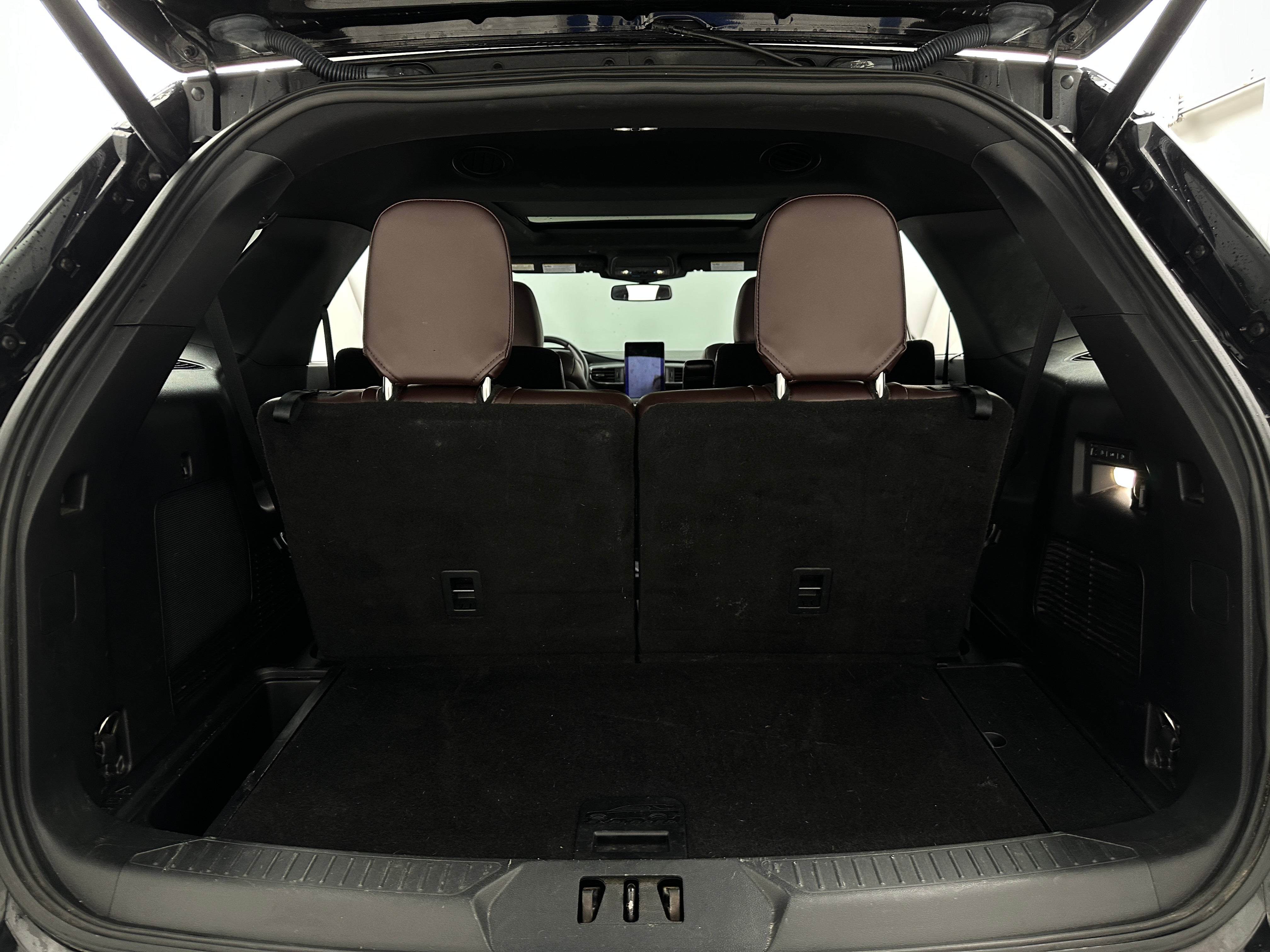 2020 Ford Explorer Platinum 6