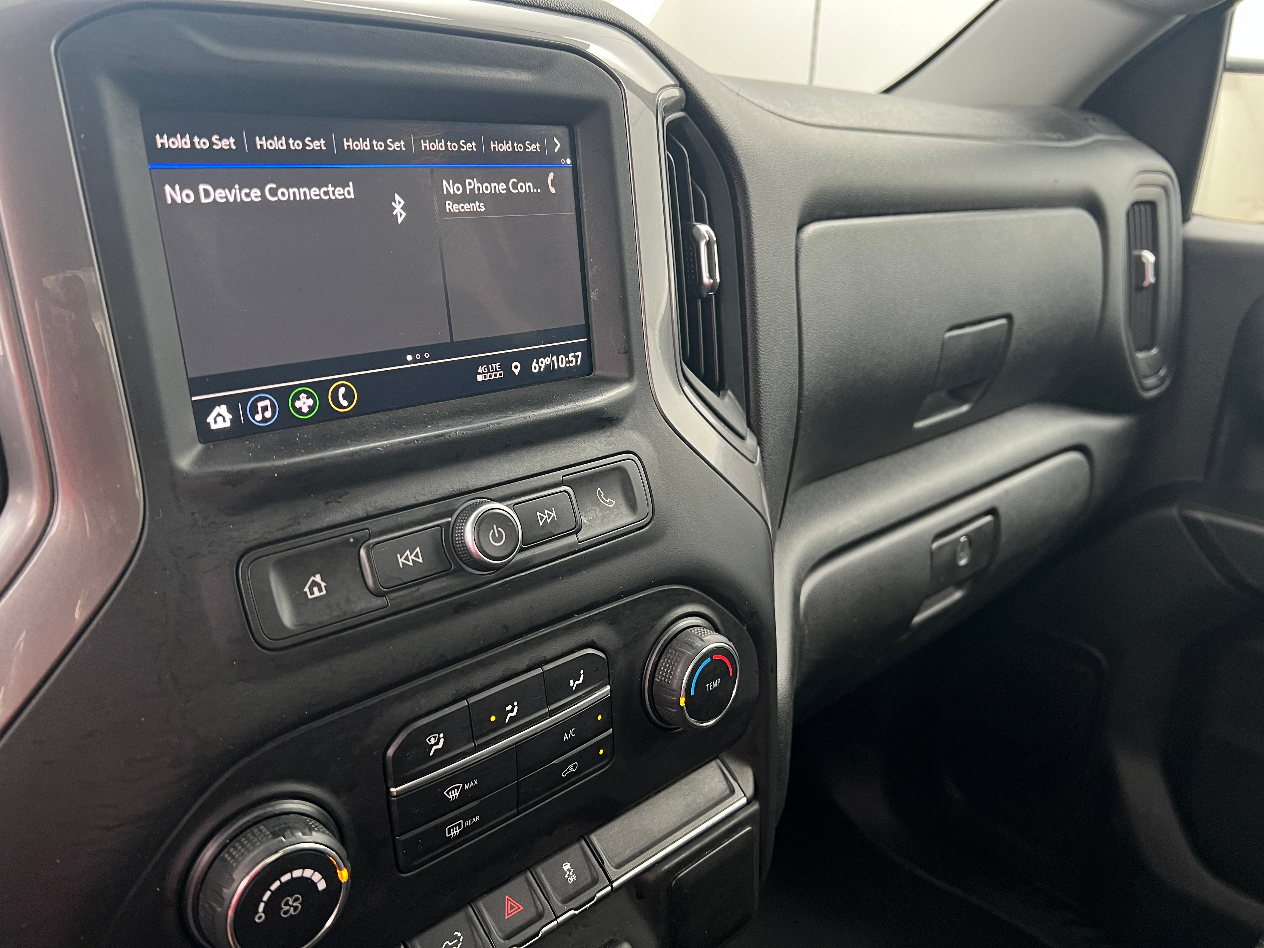 2020 Chevrolet Silverado 1500 Custom 4