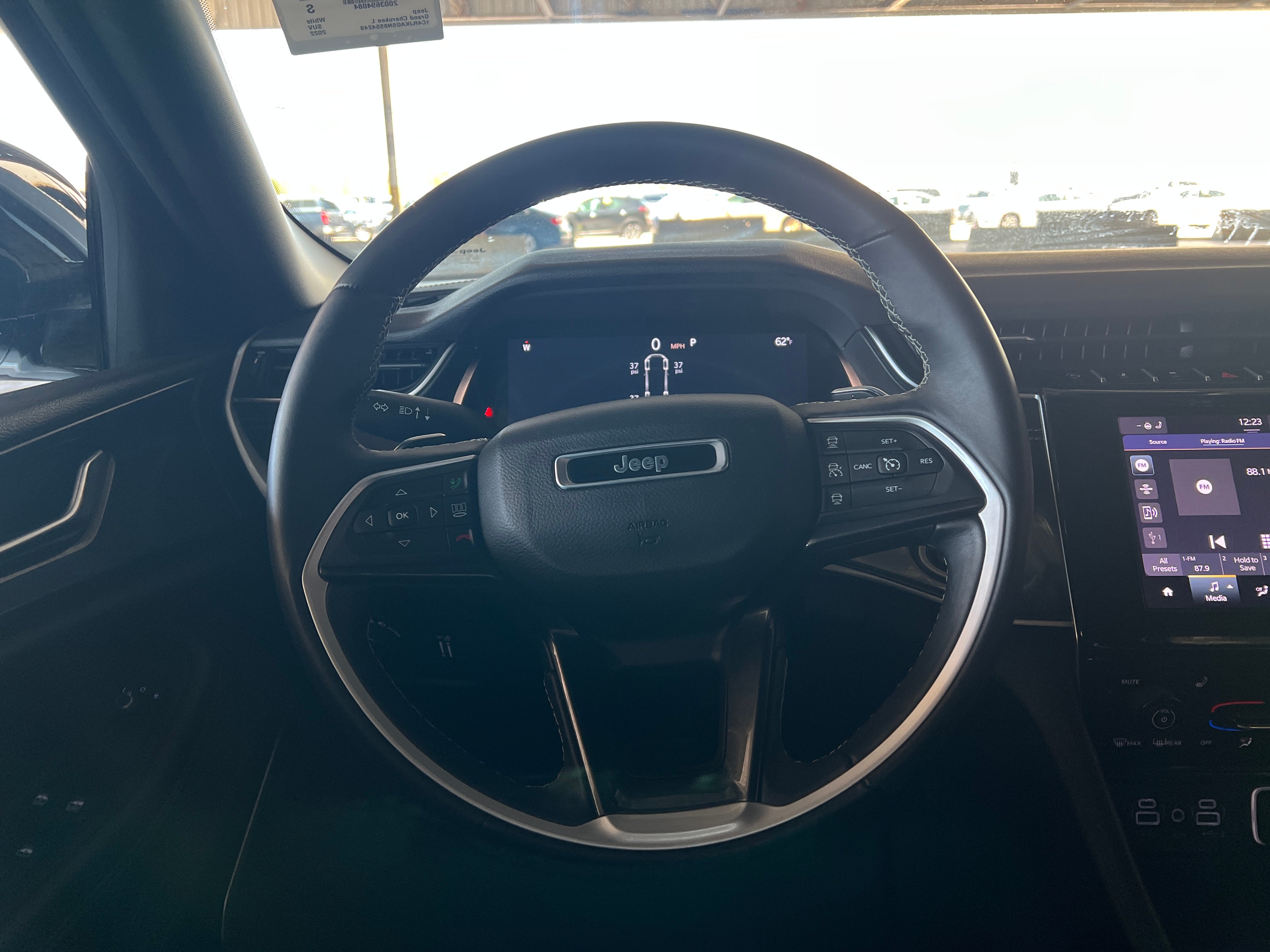 2022 Jeep Grand Cherokee L Altitude 4