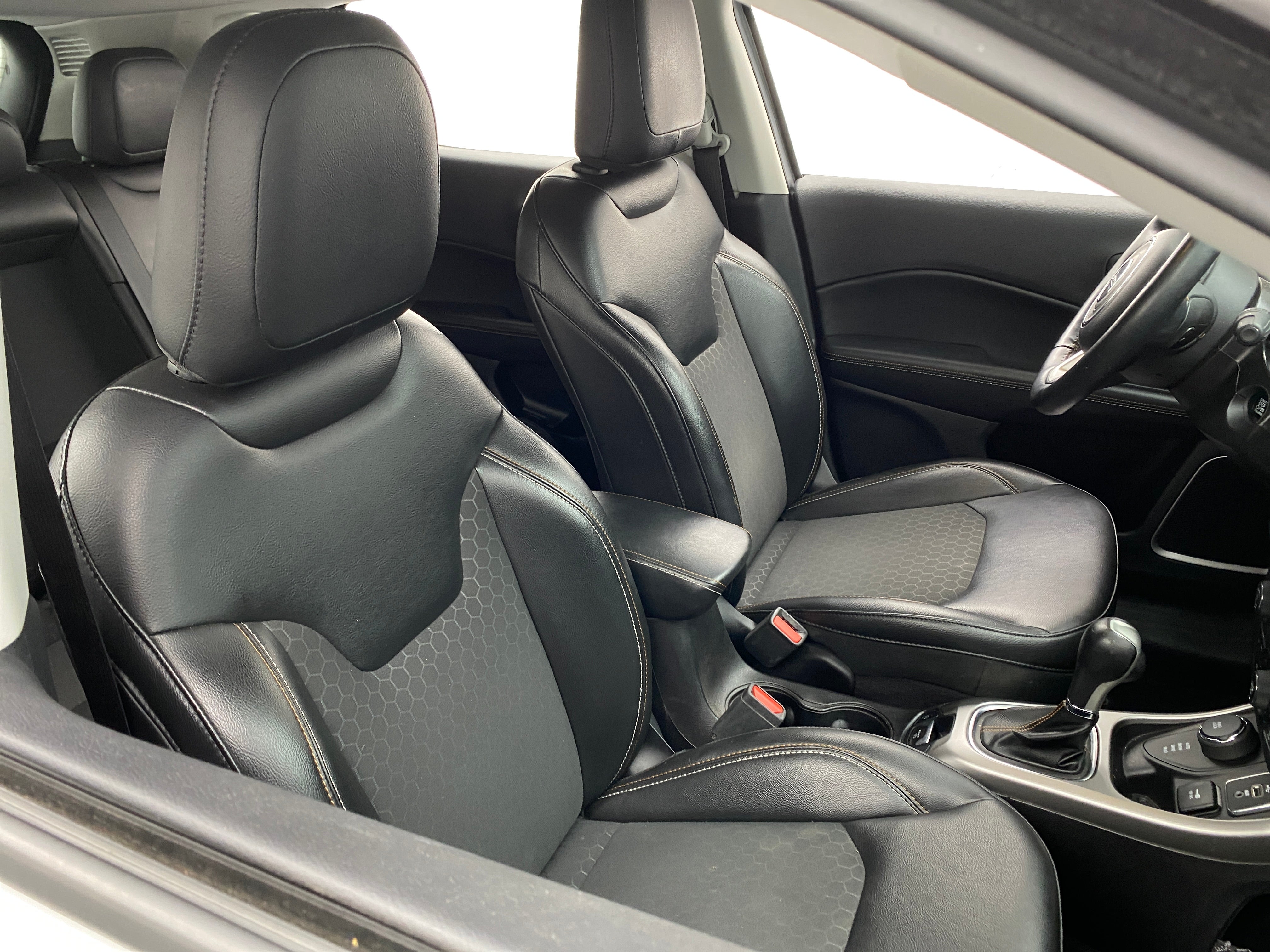 2019 Jeep Compass Latitude 2