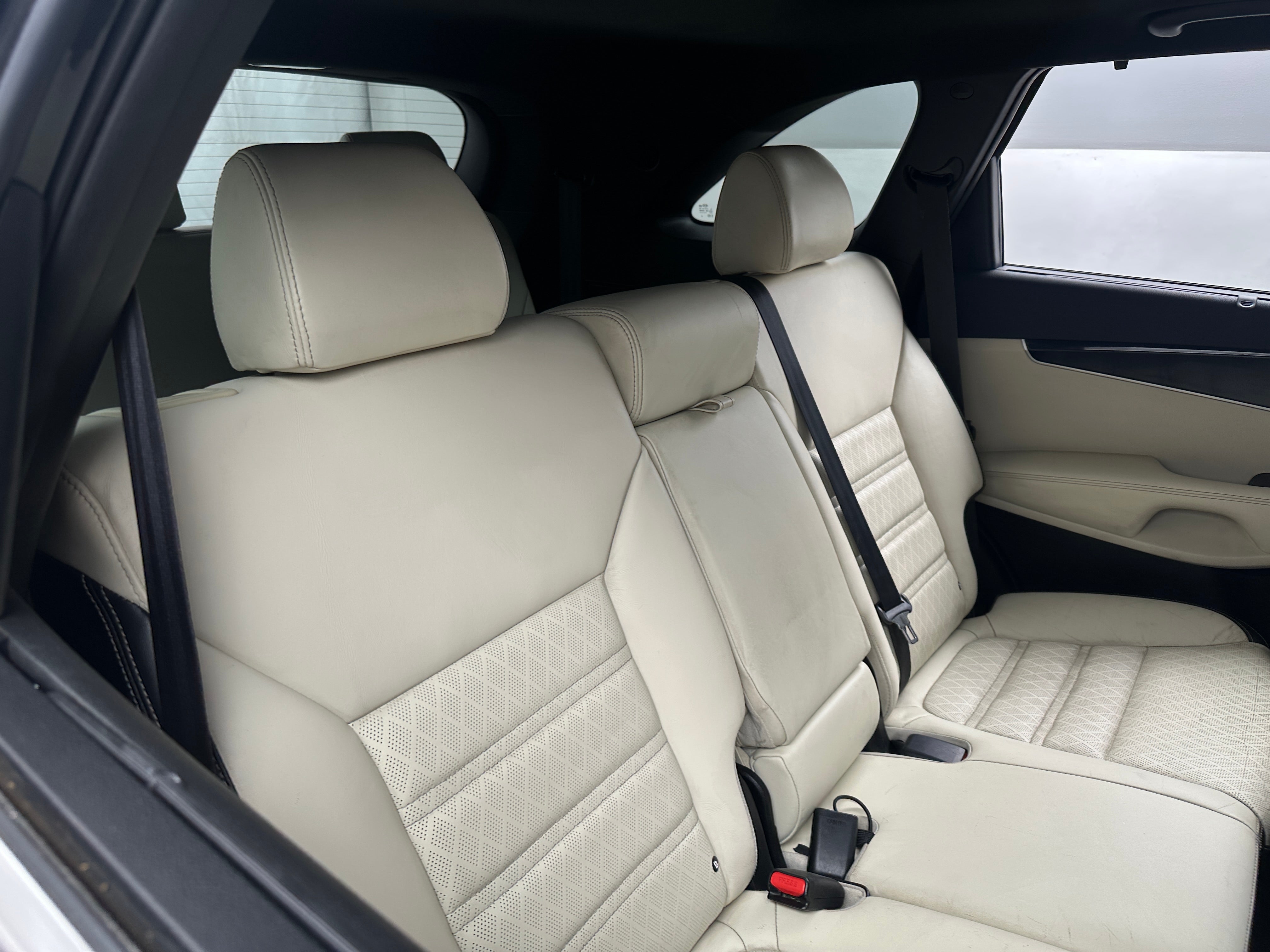 2016 Kia Sorento SX 5