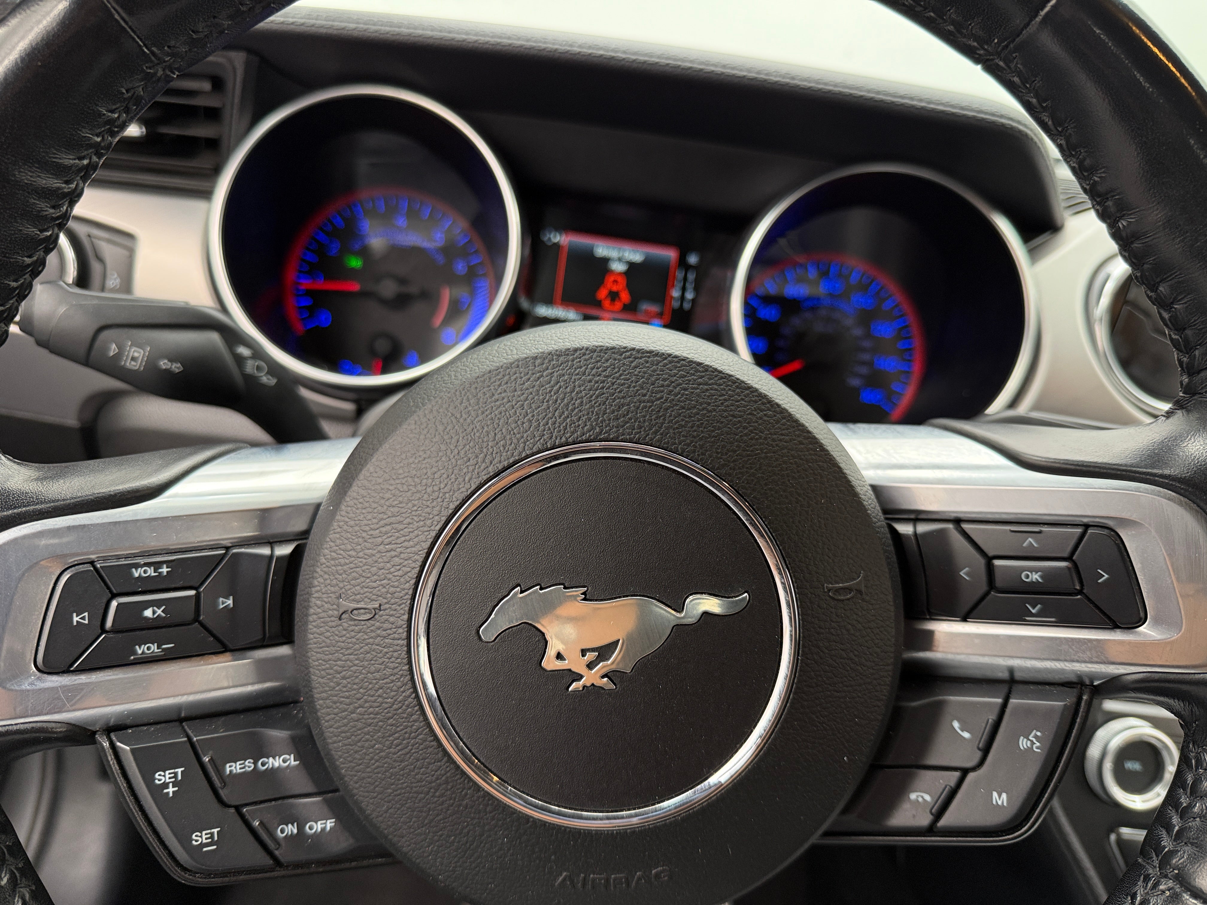 2023 Ford Mustang  5