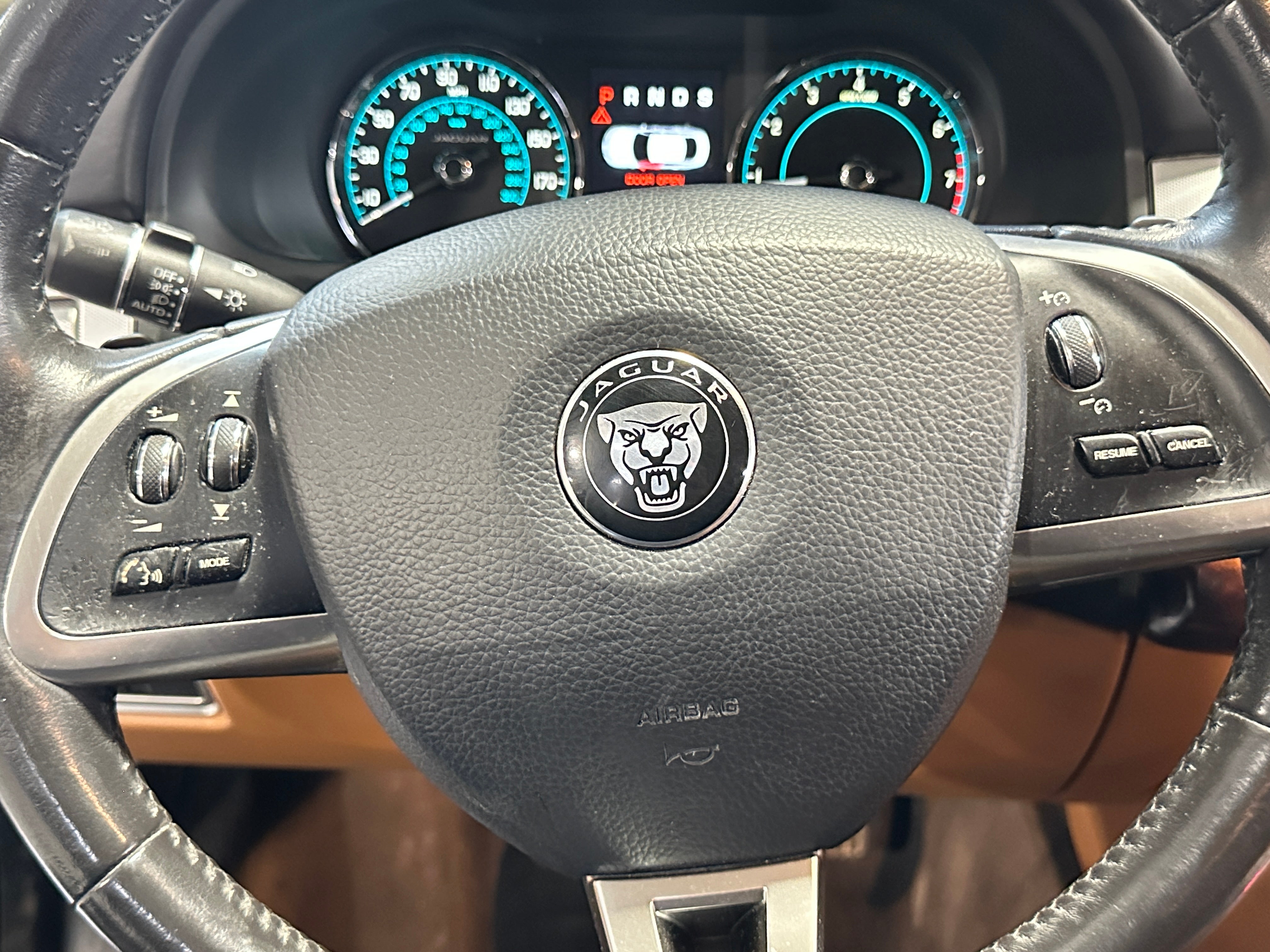 2015 Jaguar XF Portfolio 4