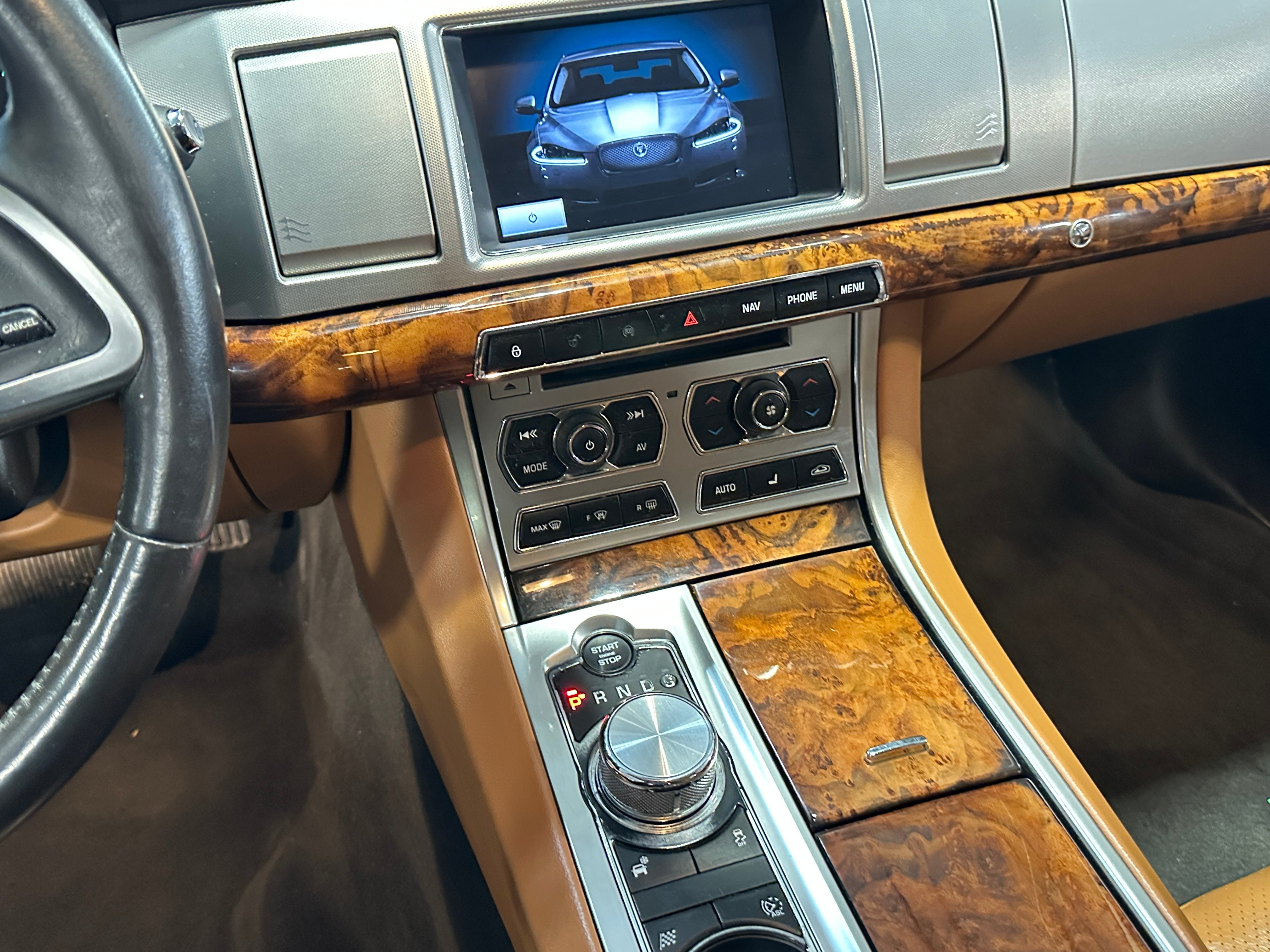 2015 Jaguar XF Portfolio 3