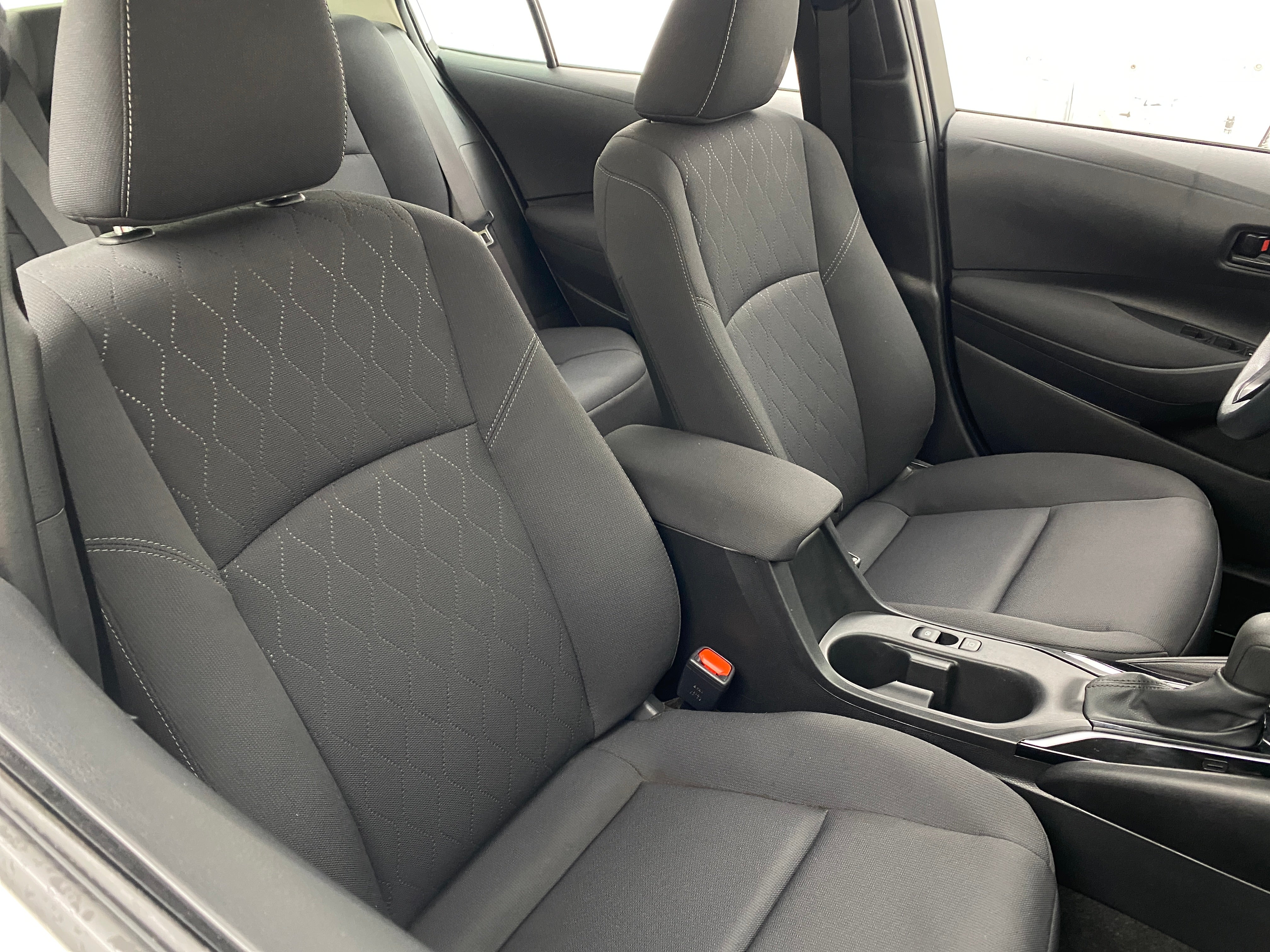 2024 Toyota Corolla LE 2