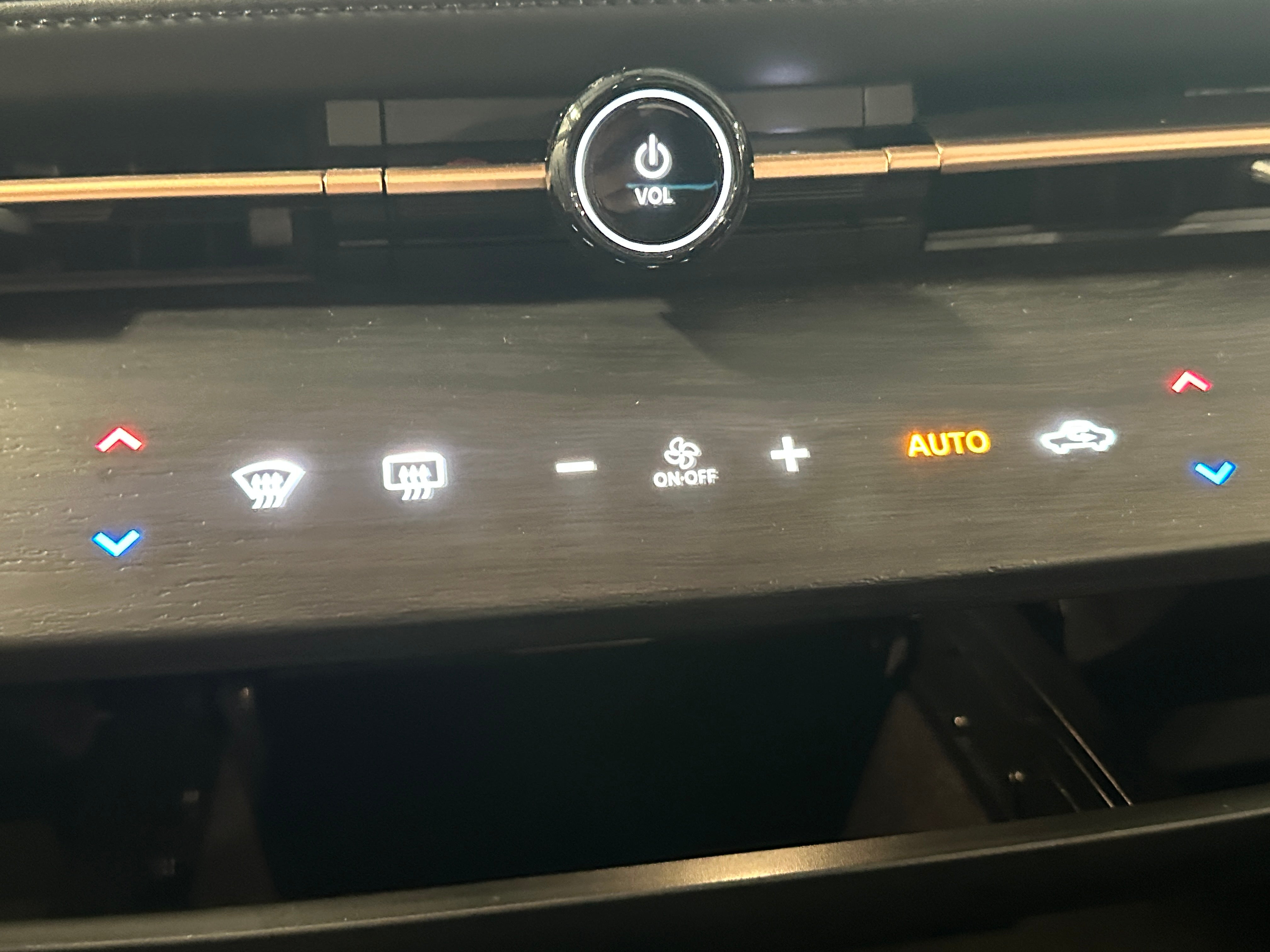 2023 Nissan Ariya Evolve+ 3