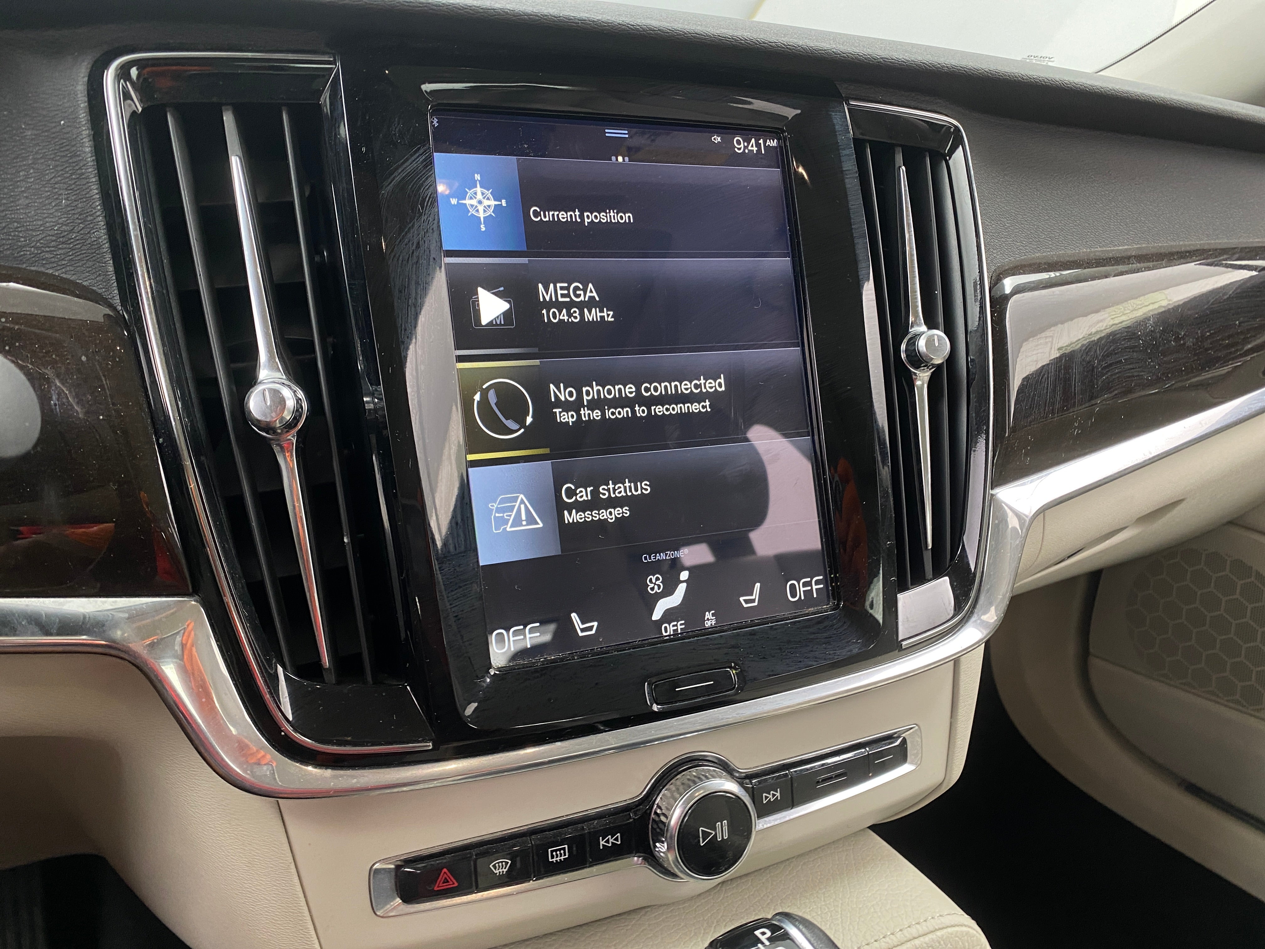 2018 Volvo S90 T5 Momentum 4