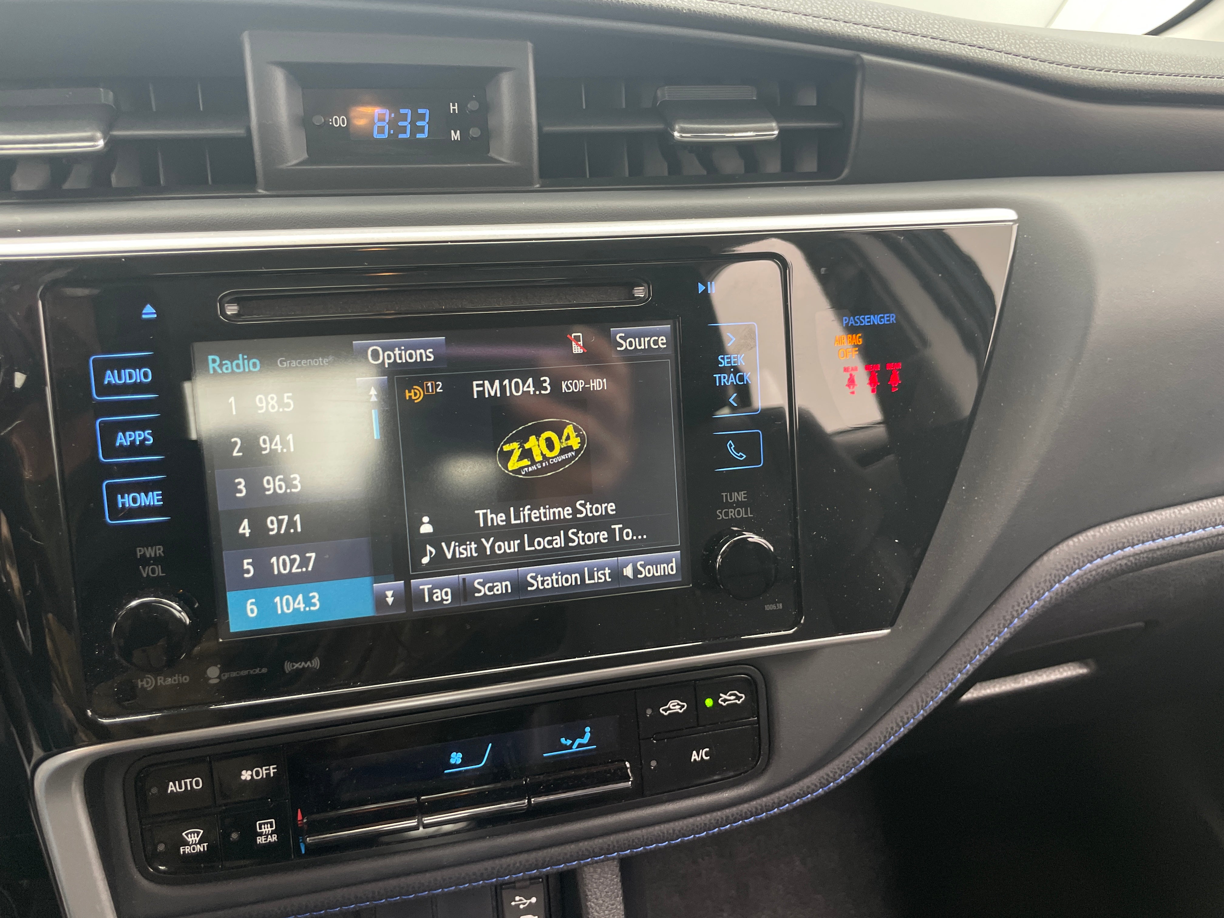 2018 Toyota Corolla SE 4