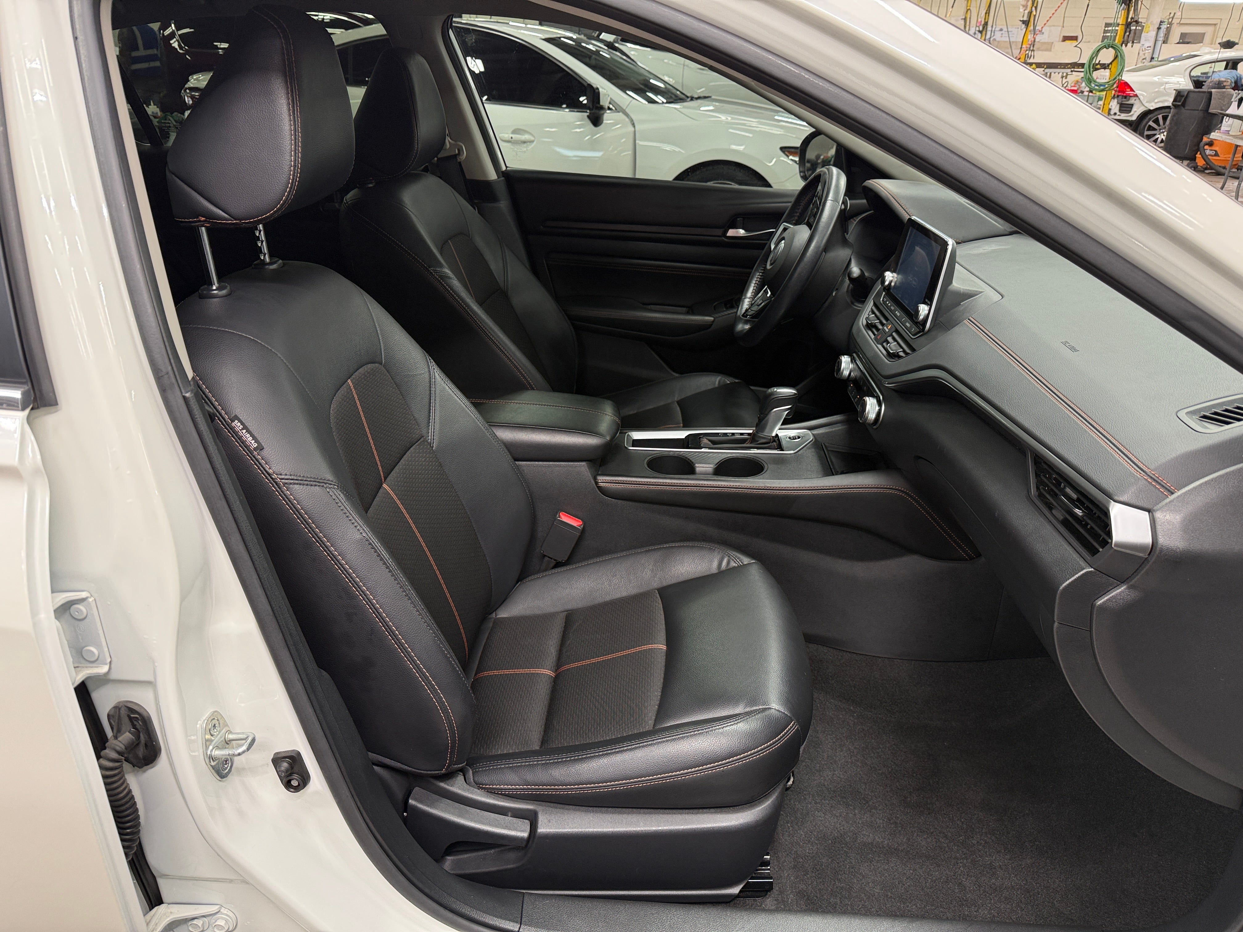 2020 Nissan Altima SR 2