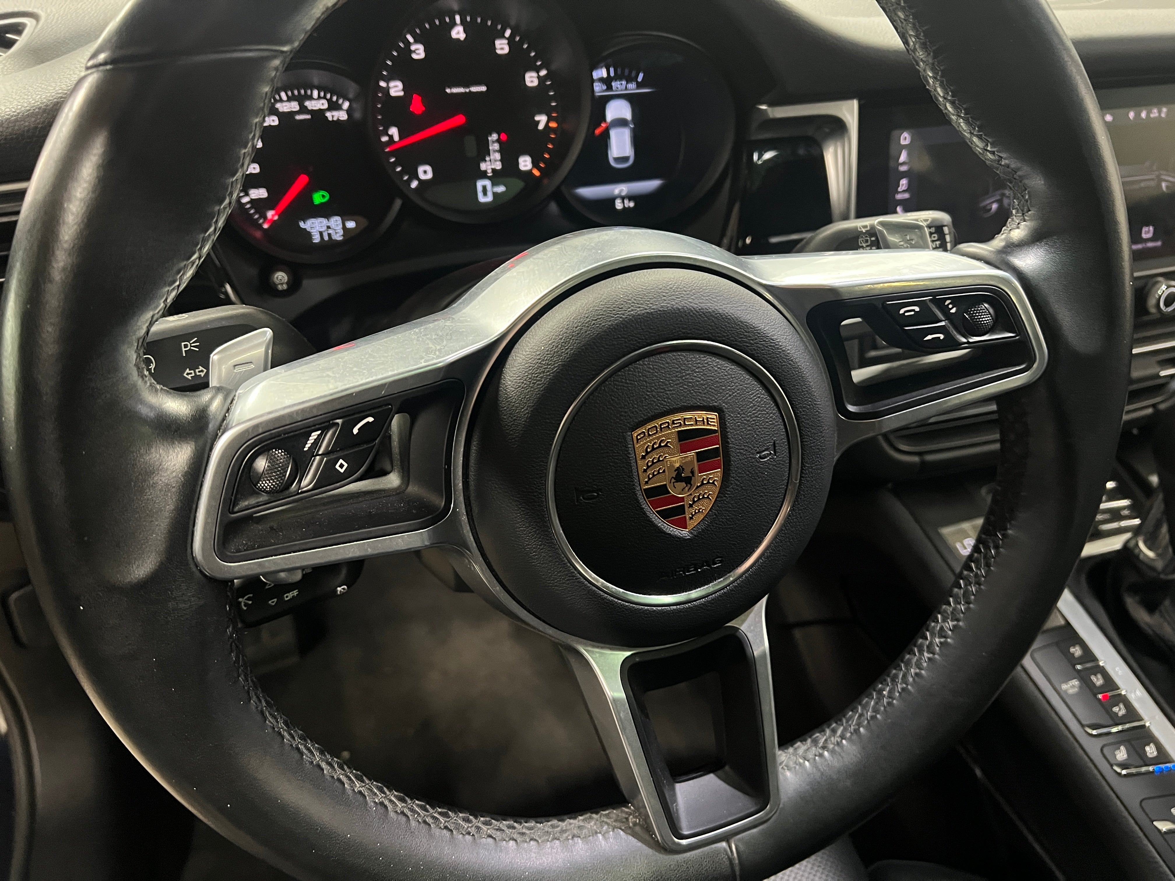 2020 Porsche Macan Base 4