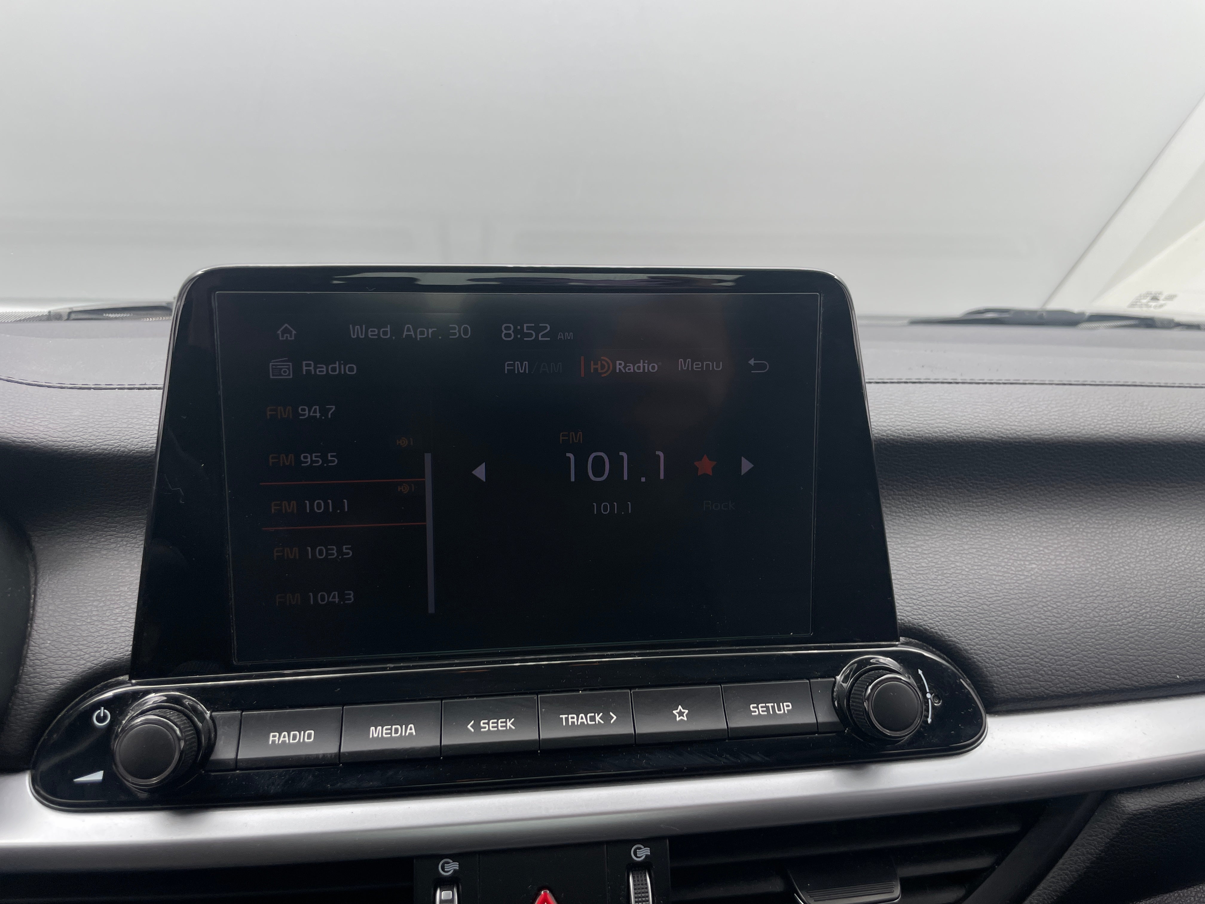 2024 Kia Forte LXS 4