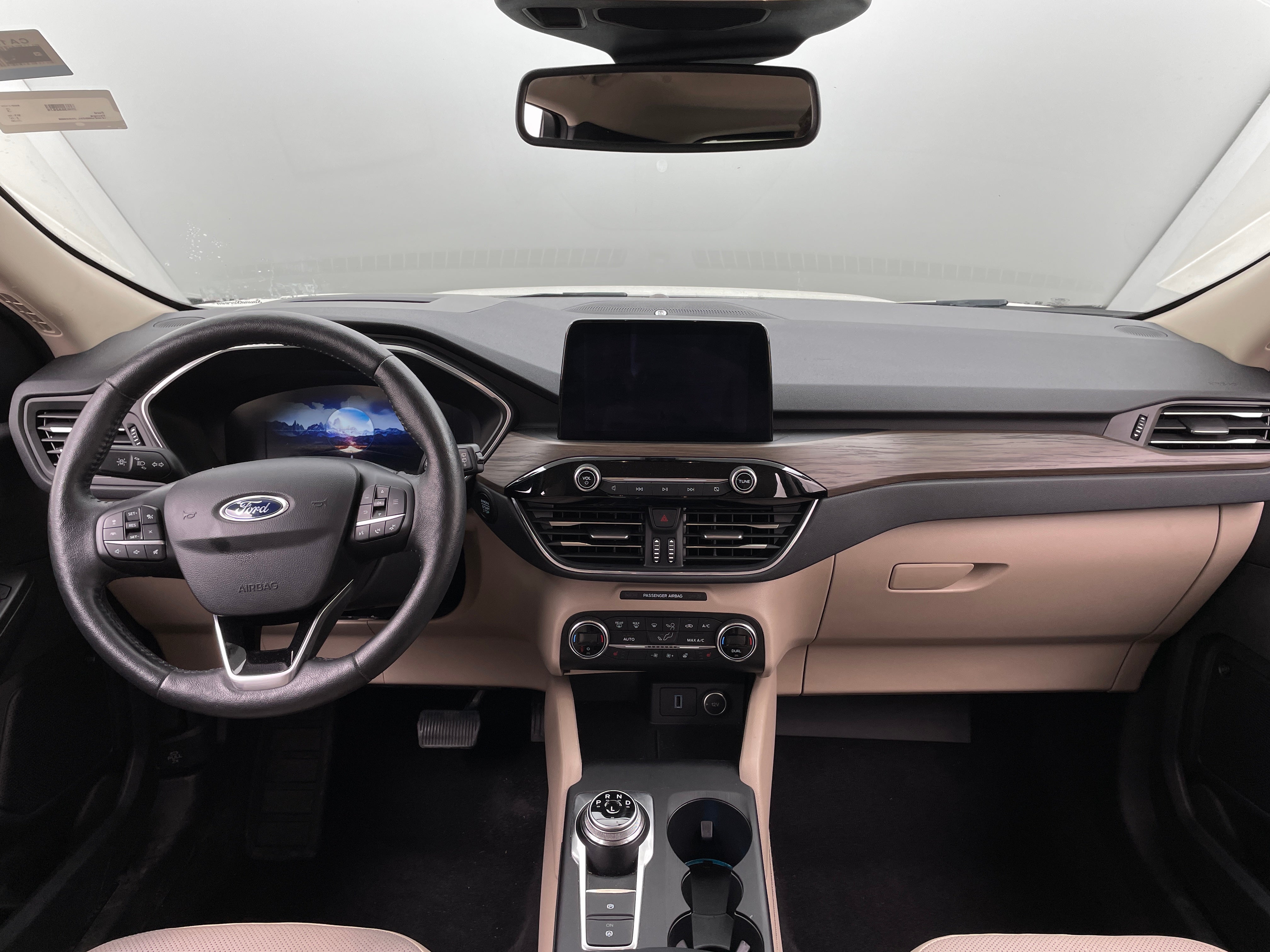 2020 Ford Escape Titanium Hybrid 2