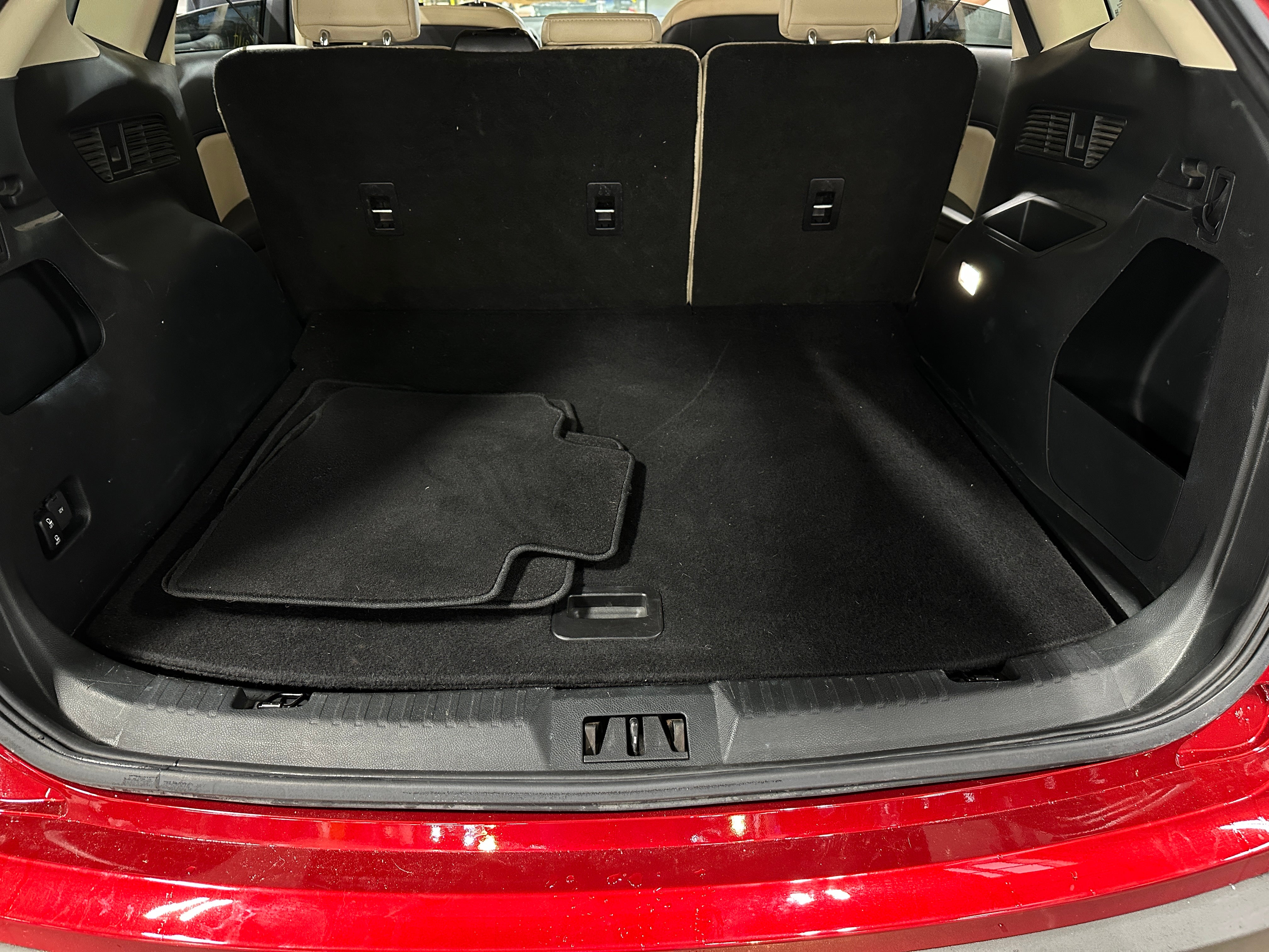 2019 Ford Edge SEL 6