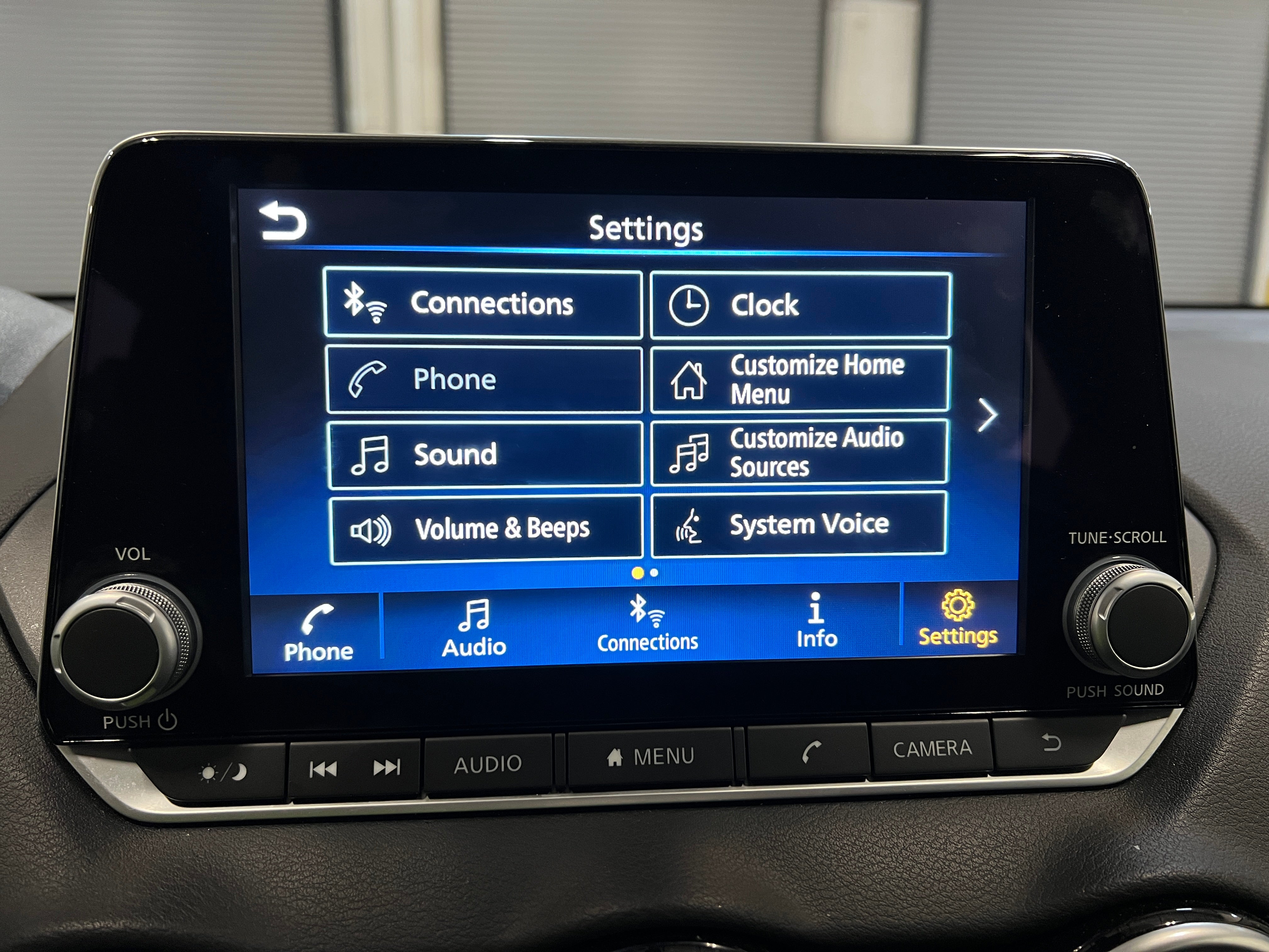 2024 Nissan Sentra SV 4