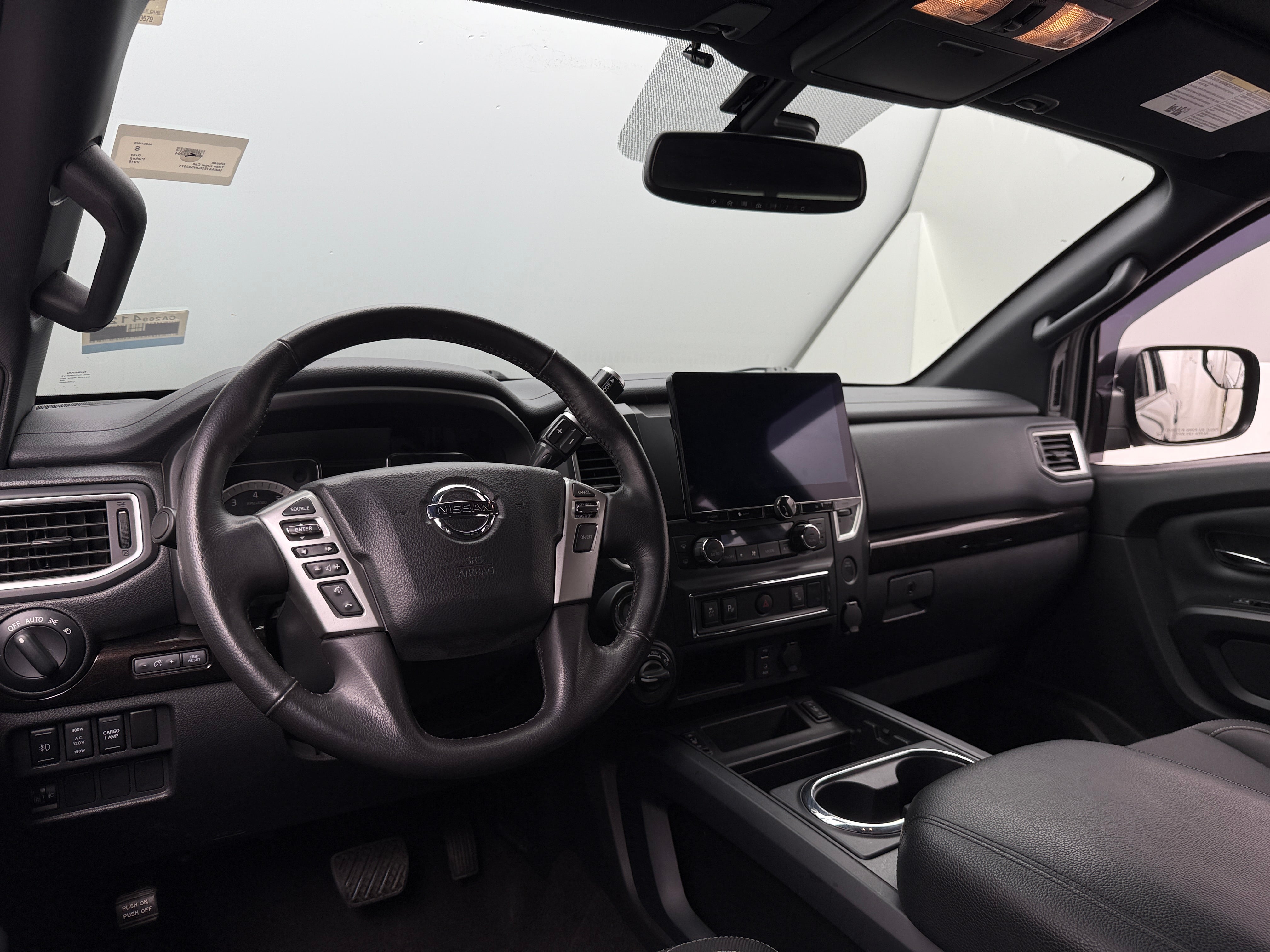 2018 Nissan Titan SV 3