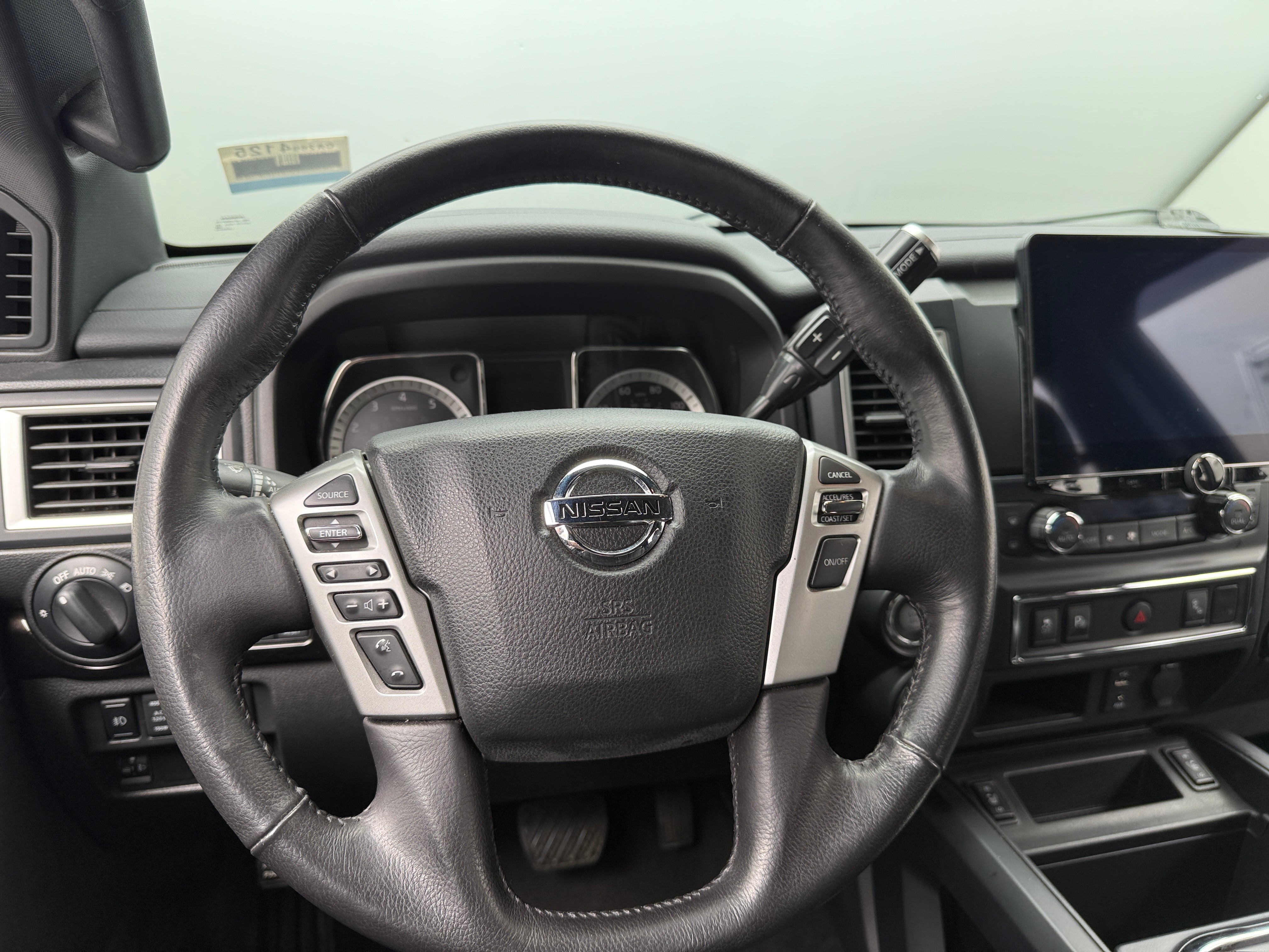 2018 Nissan Titan SV 5