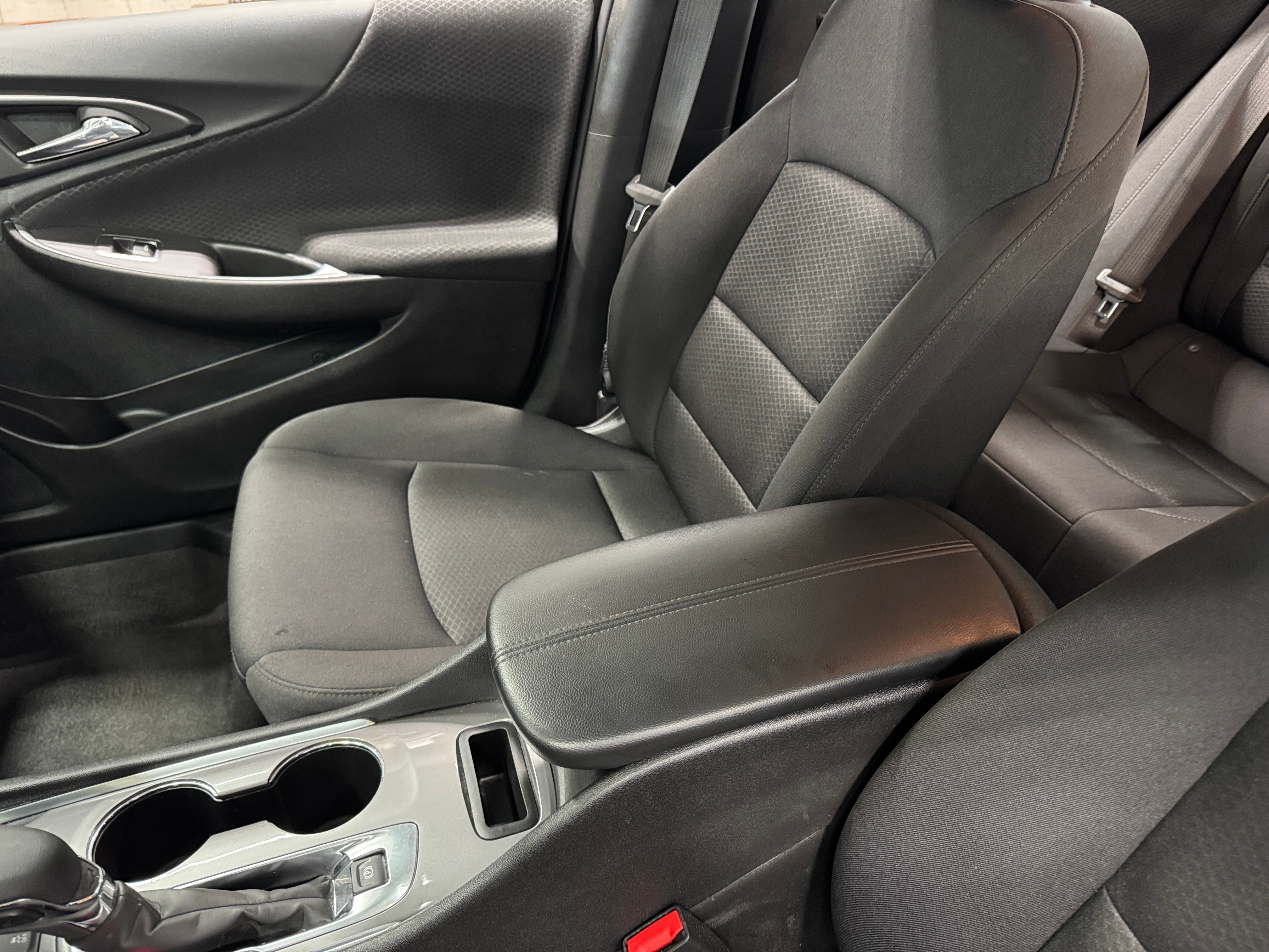 2024 Chevrolet Malibu LT 2