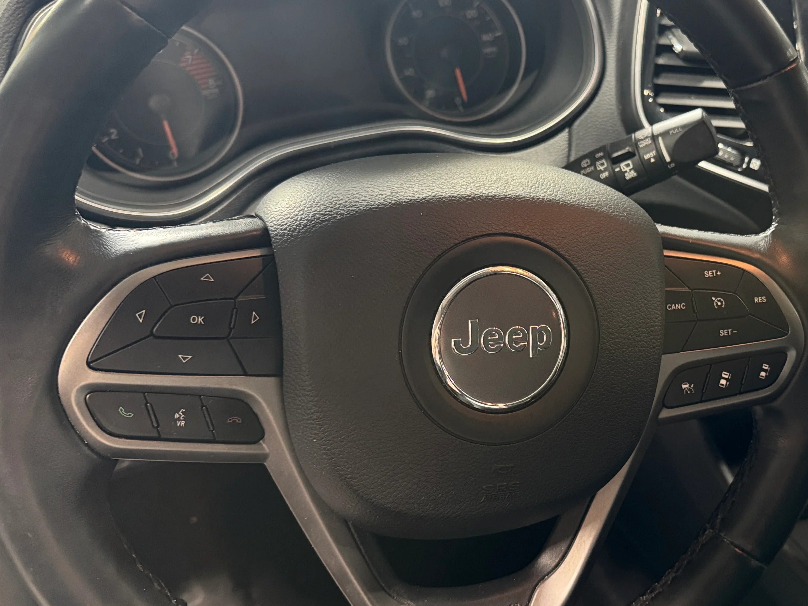 2019 Jeep Cherokee Limited Edition 4
