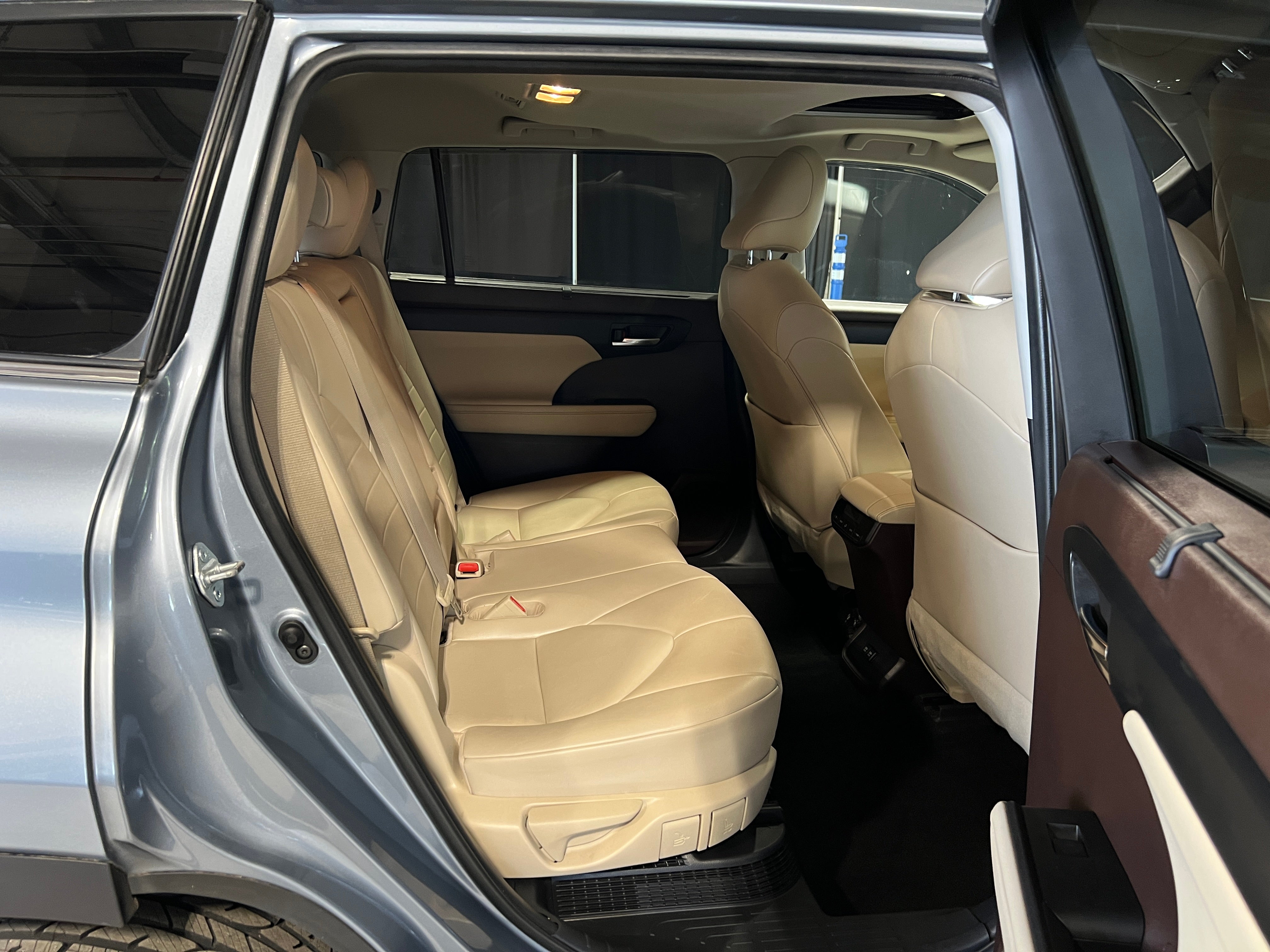 2021 Toyota Highlander XLE 5