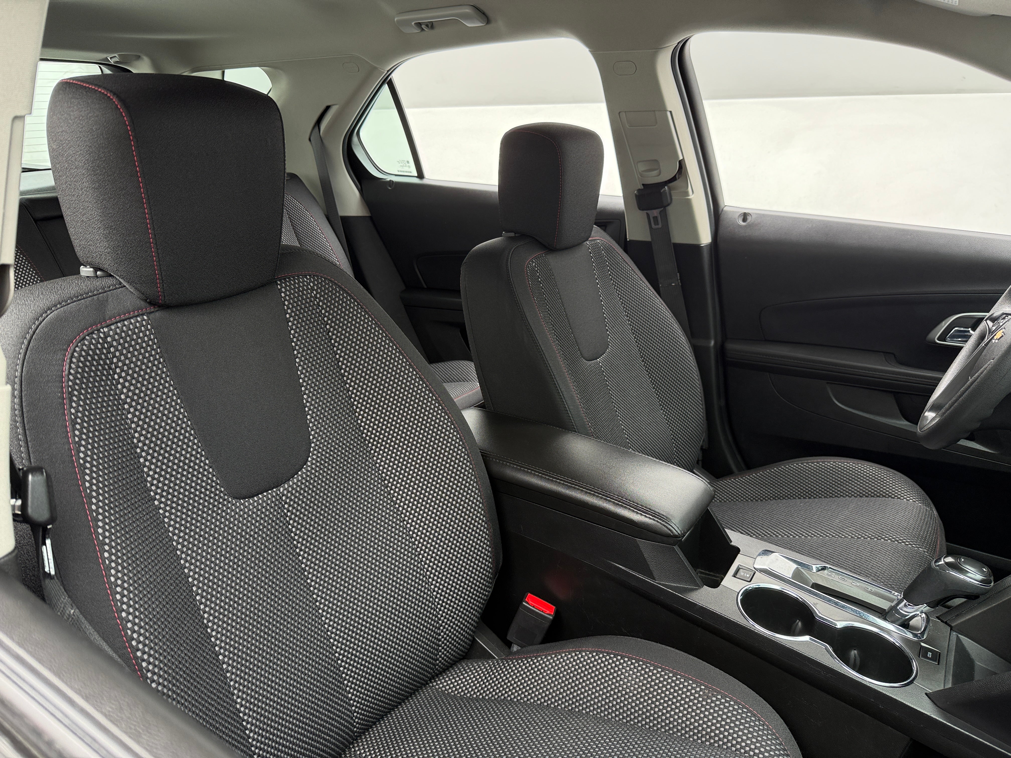 2017 Chevrolet Equinox LS 2