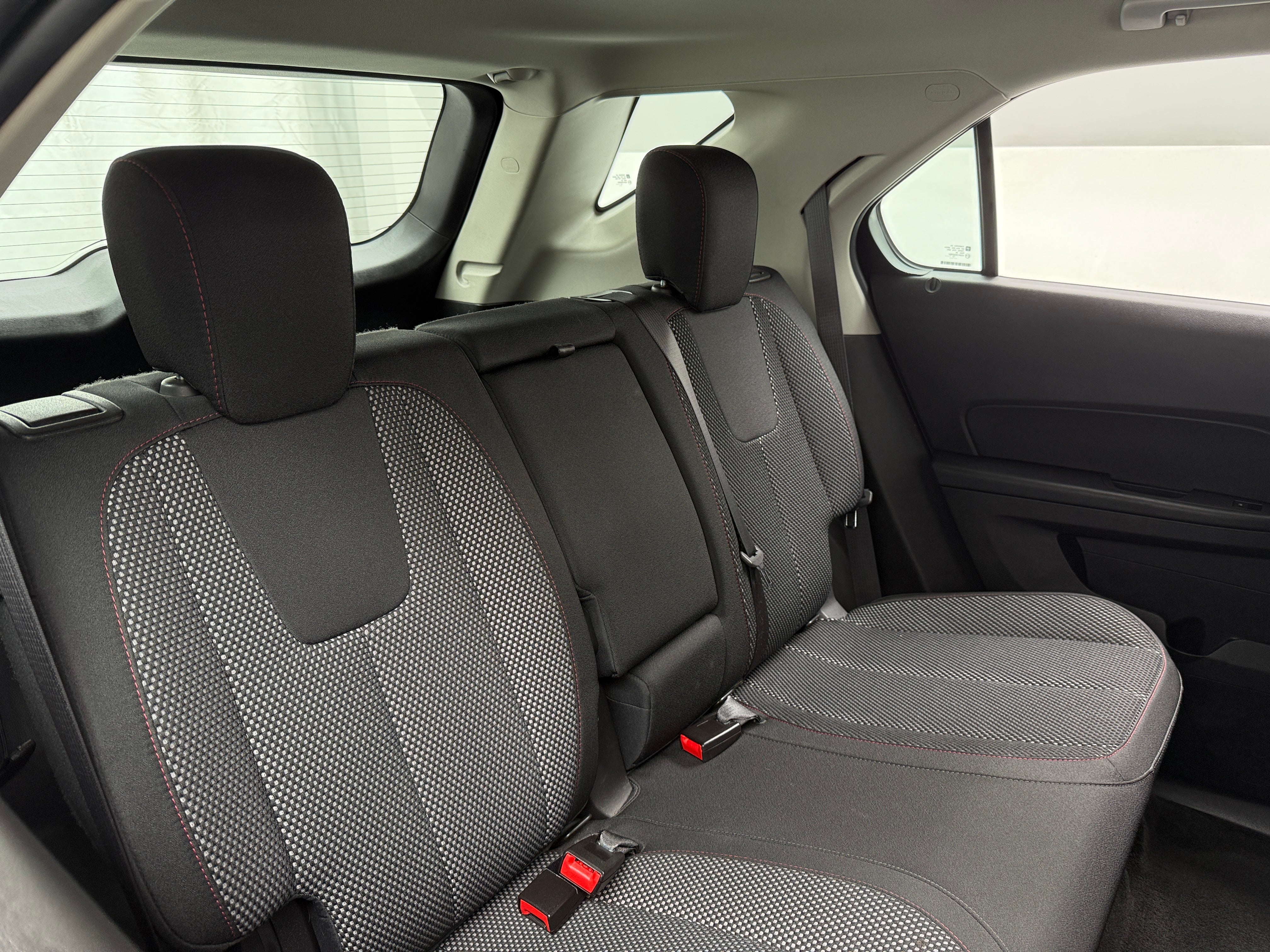 2017 Chevrolet Equinox LS 6